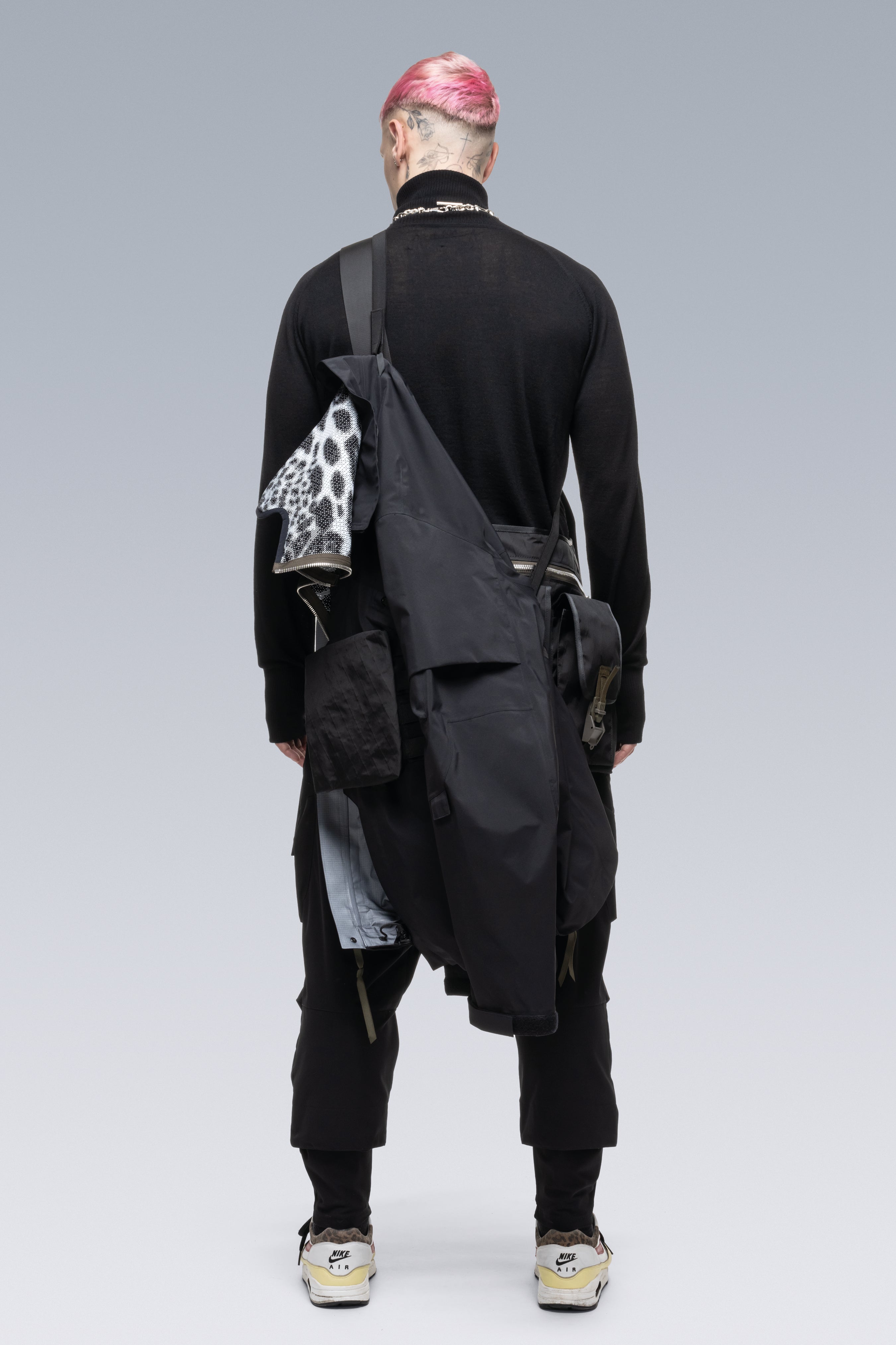 J1WTS-GT 3L Gore-Tex Pro Interops Jacket - Black