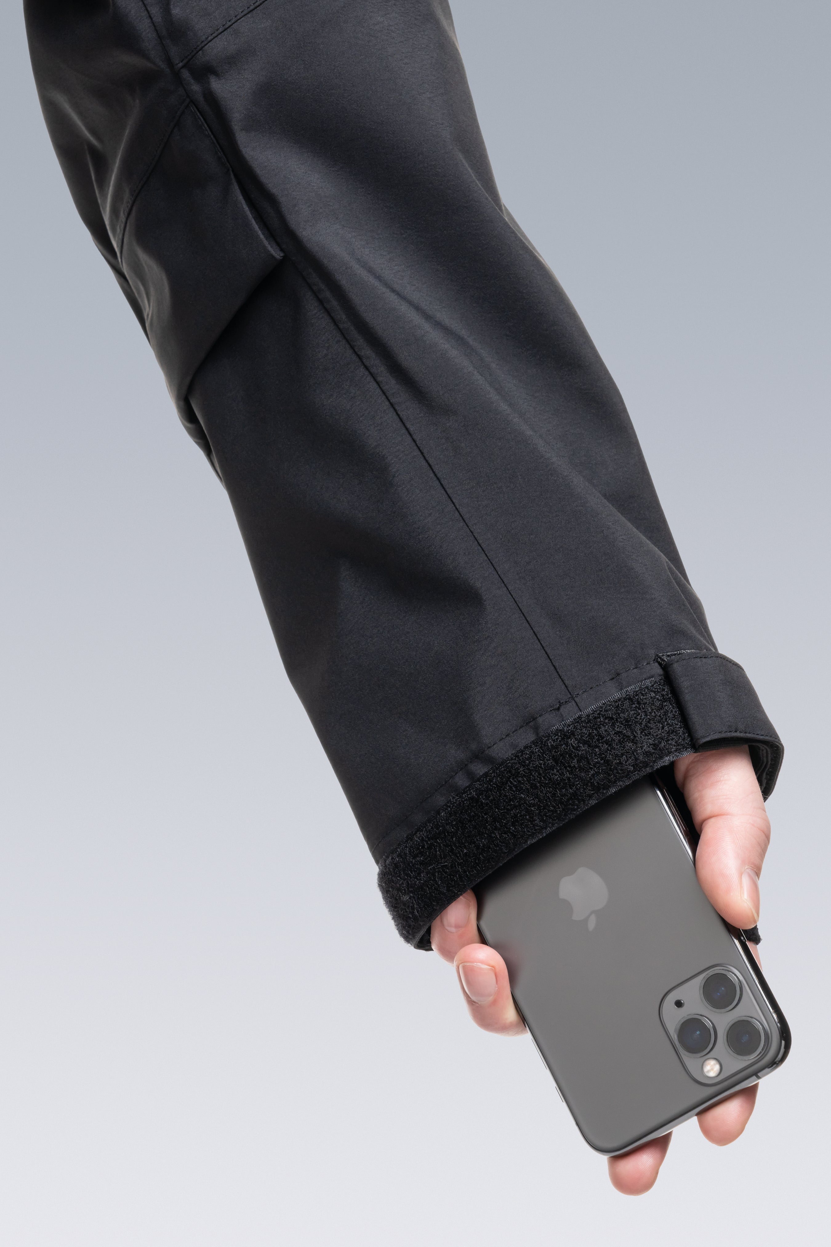 J1WTS-GT 3L Gore-Tex Pro Interops Jacket - RAF Green/Black