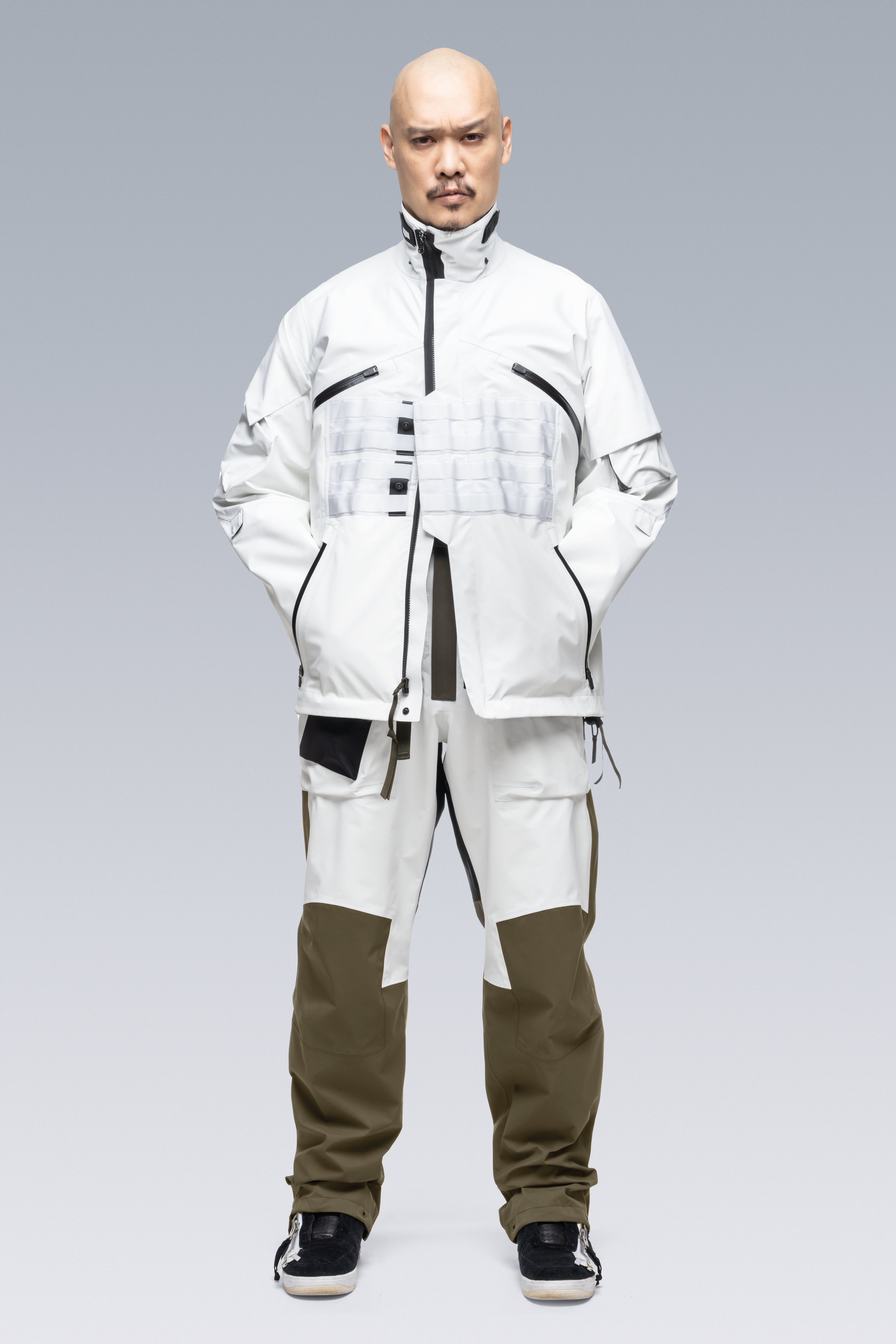 J1WTS-GT 3L Gore-Tex Pro Interops Jacket - White