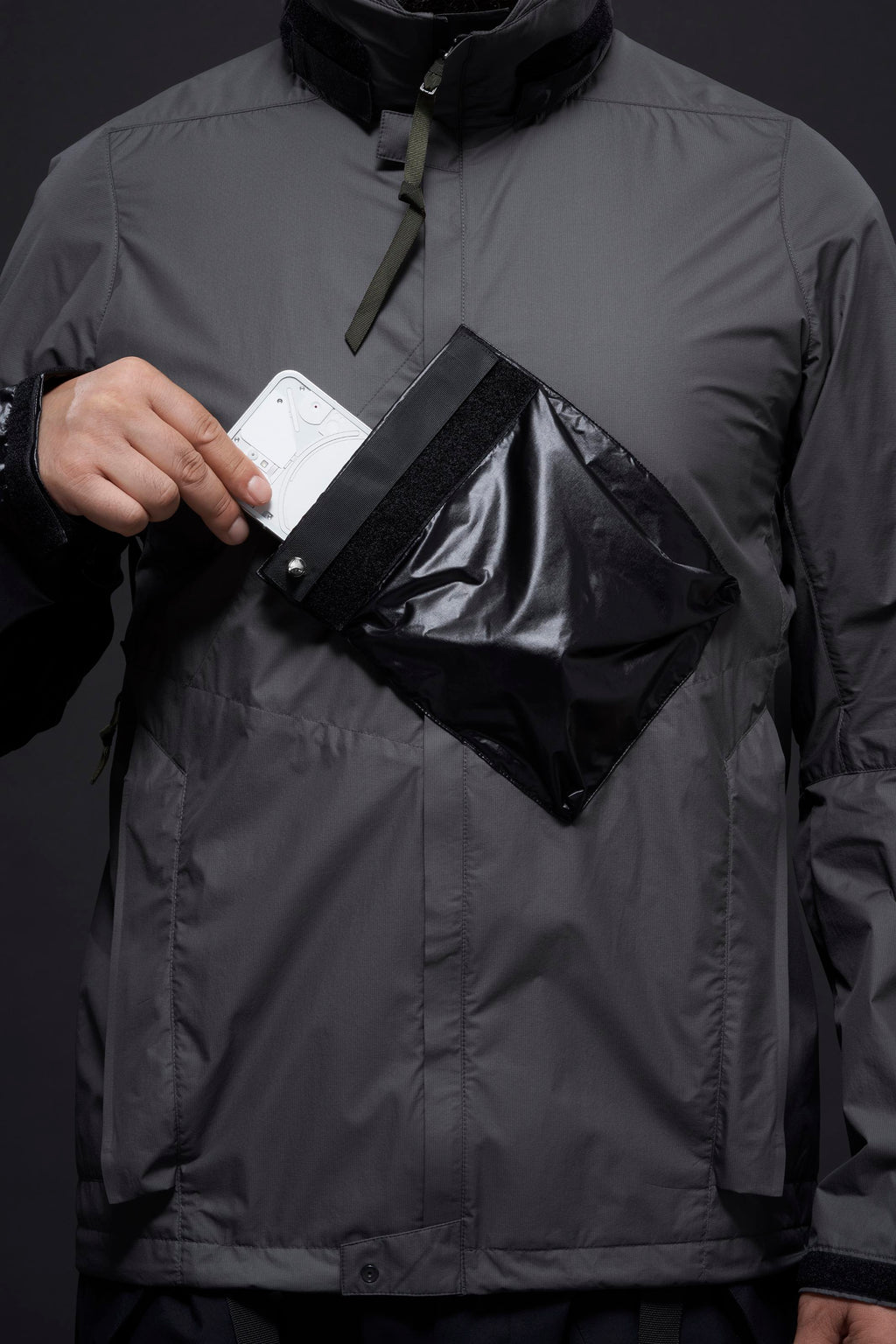 J36-WS Windstopper® Interops Jacket - Black