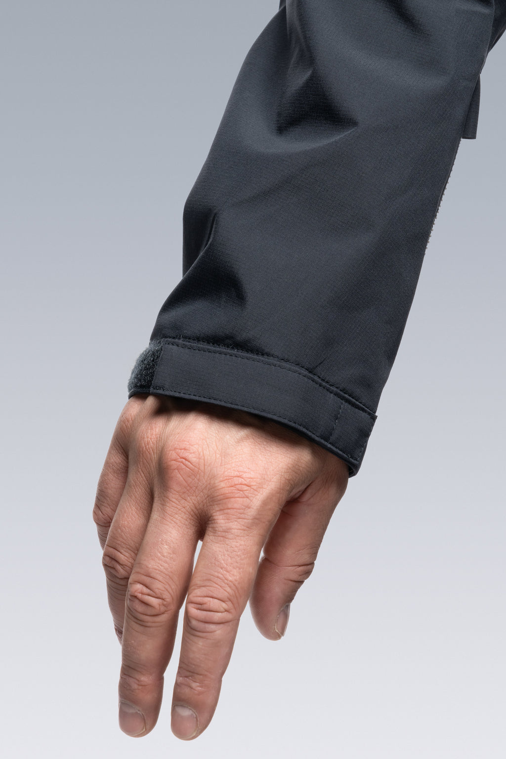 J68-GT 3L Gore-Tex® Pro Rider Jacket - Alpha Green