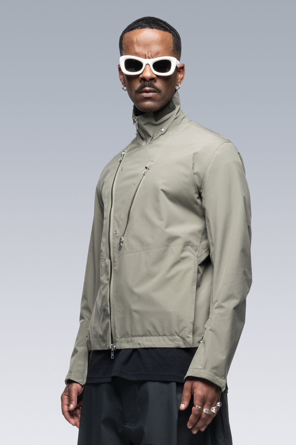 J68-GT 3L Gore-Tex® Pro Rider Jacket - Alpha Green