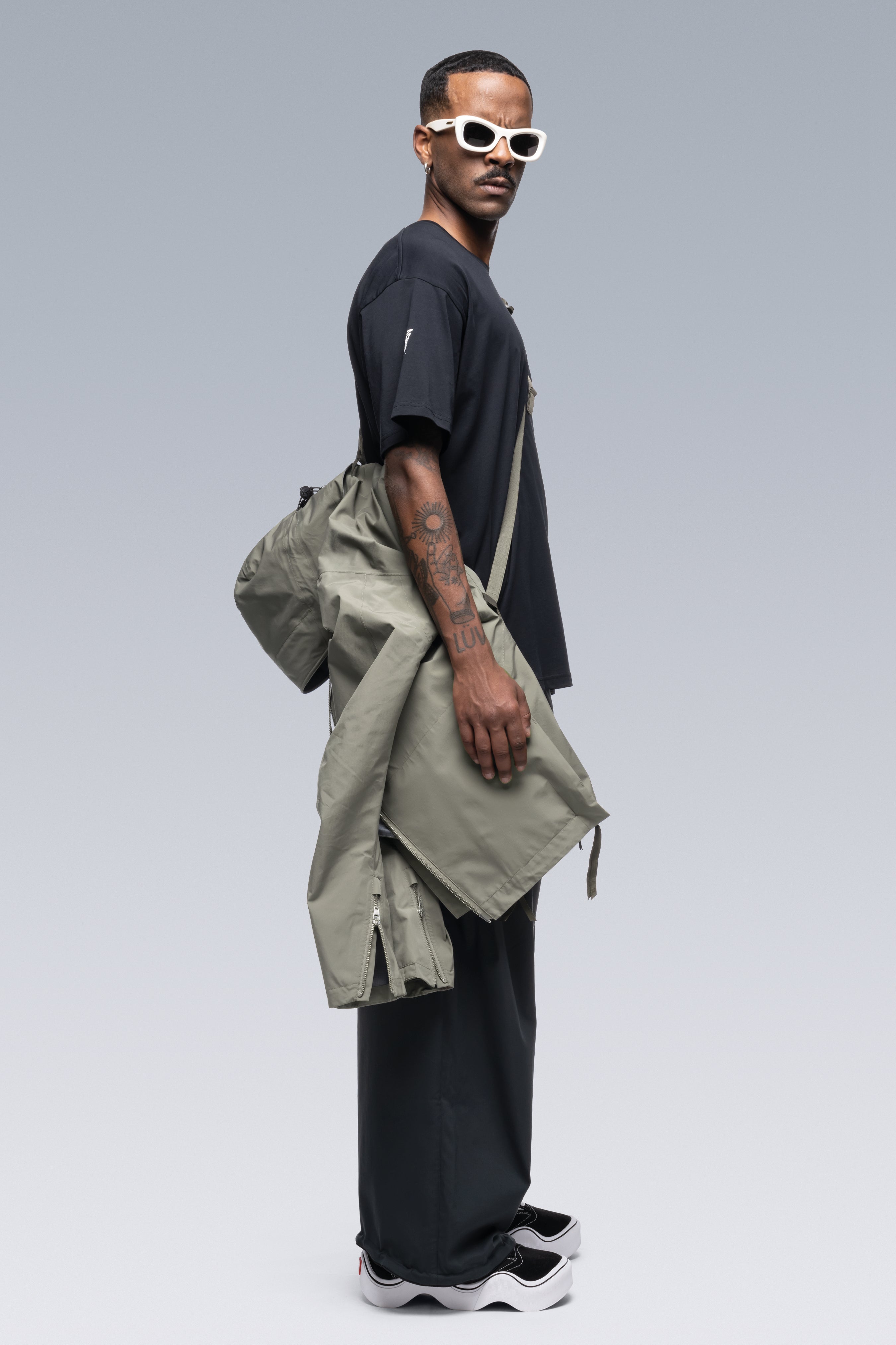 J68-GT 3L Gore-Tex® Pro Rider Jacket - Alpha Green