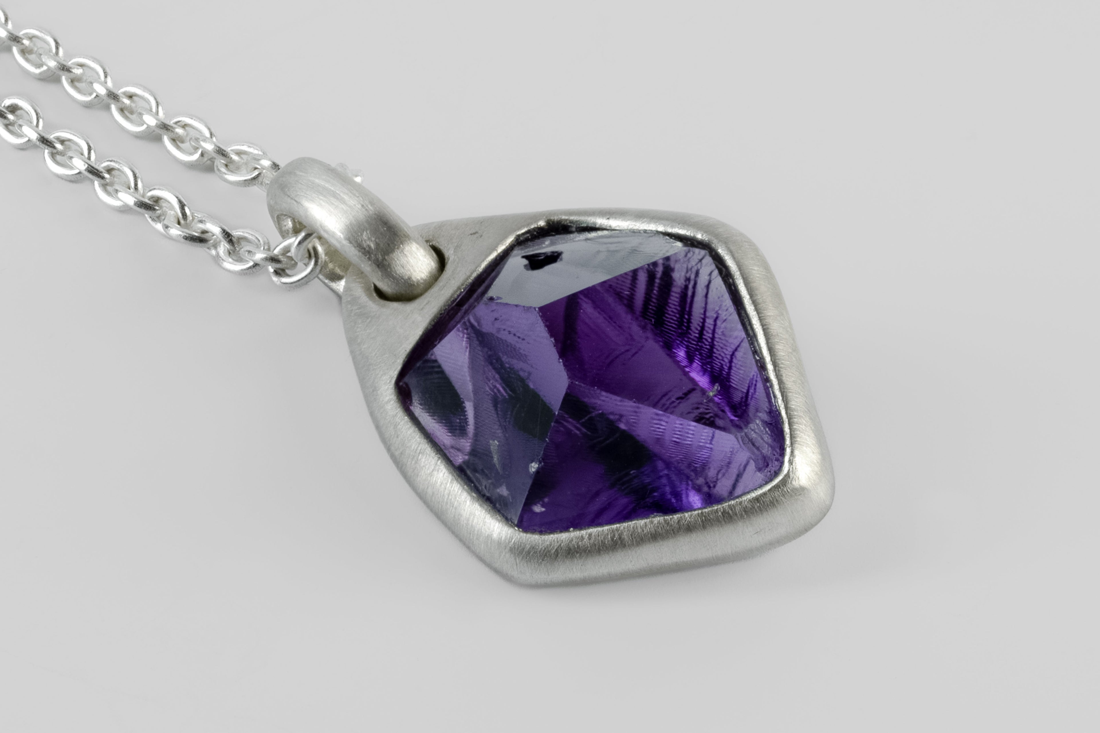 Halos Necklace (Amethyst, MA+AME)