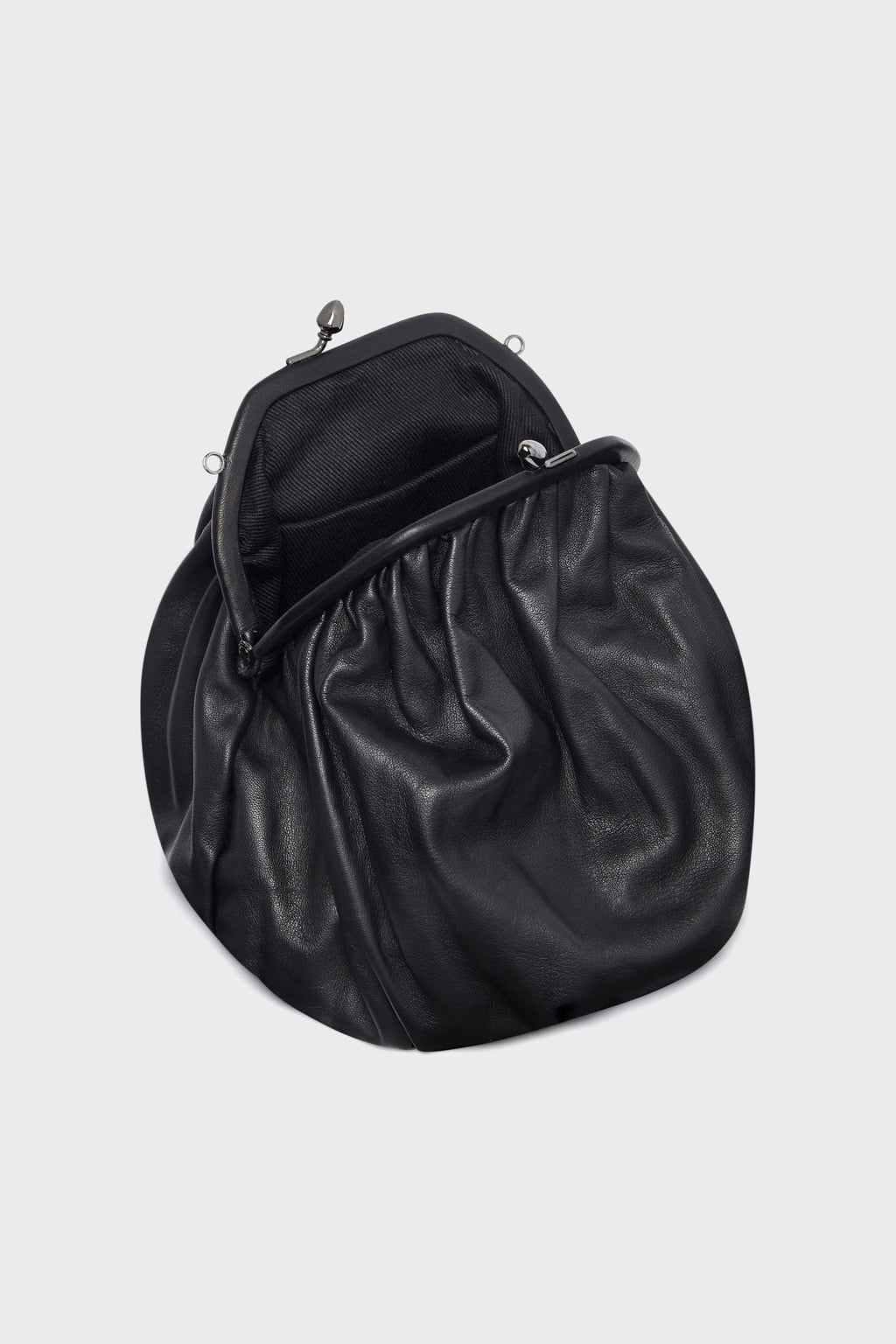 DRAPE CLASP POUCH BLACK