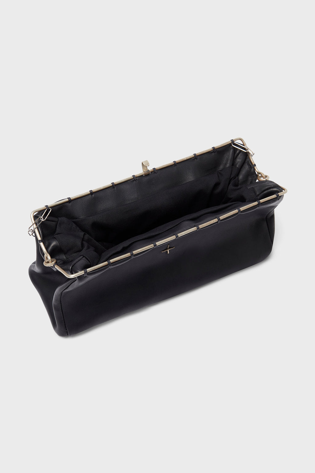 SILVER RIM SMALL POCHETTE W/CHAIN