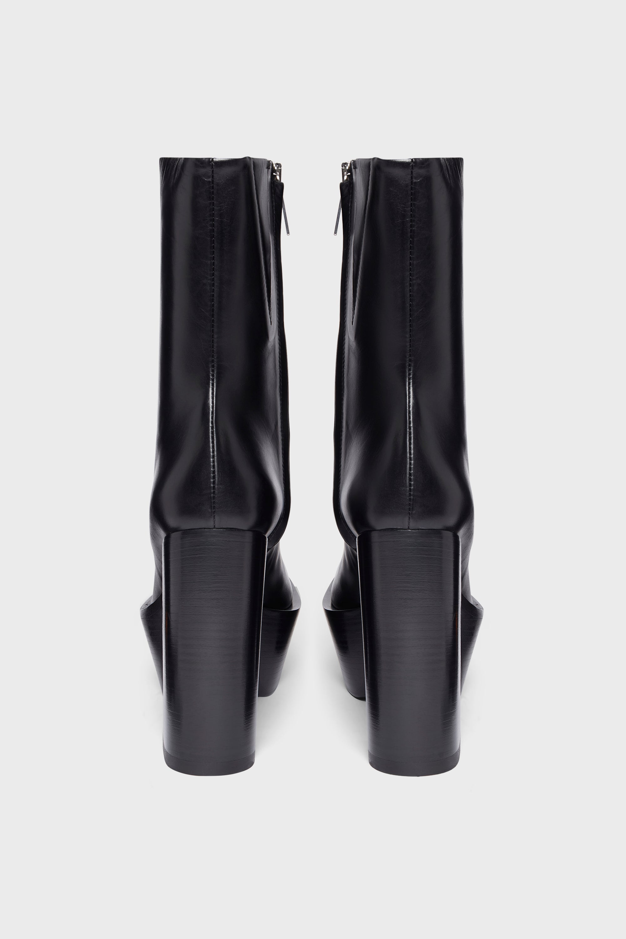 PETER DO - EVERYDAY PLATFORM BOOTS – LABSTORE WORLD PETER DO - EVERYDAY PLATFORM BOOTS – LABSTORE WORLD