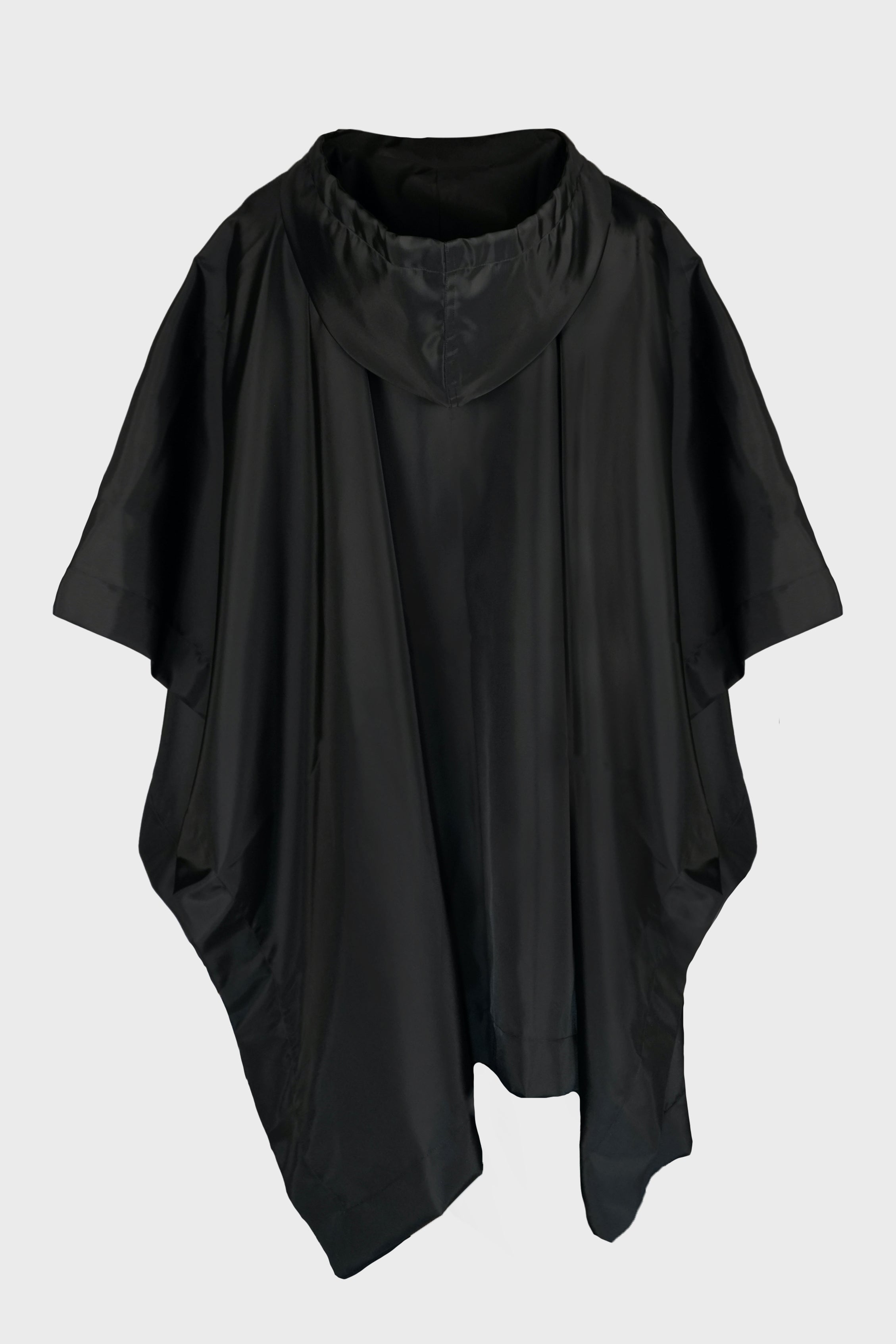 PONCHO BLACK