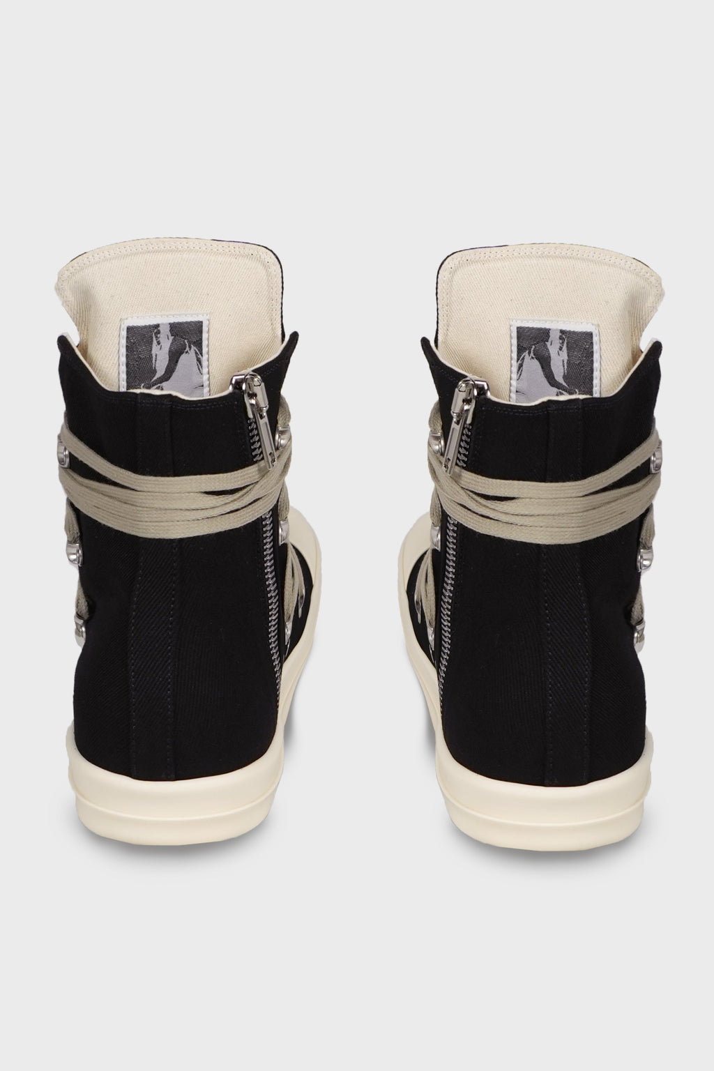 MEGALACE SNEAKS BLACK/MILK/MILK