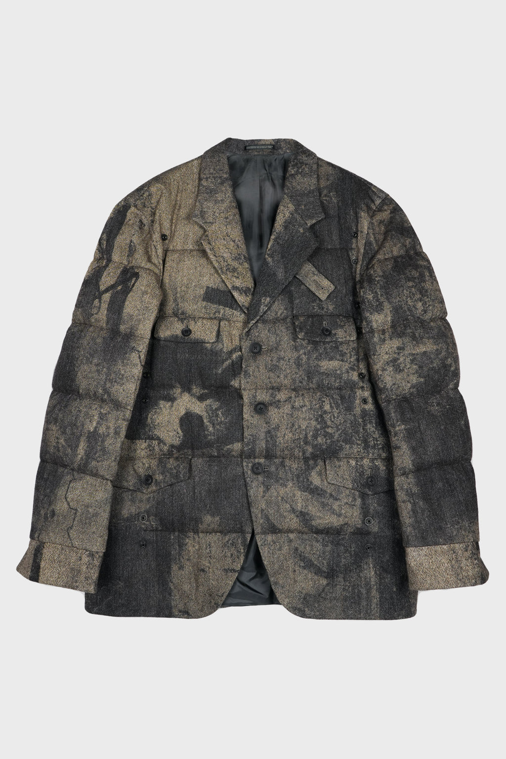 3 BTN PT HORIZONTAL PADDED JKT