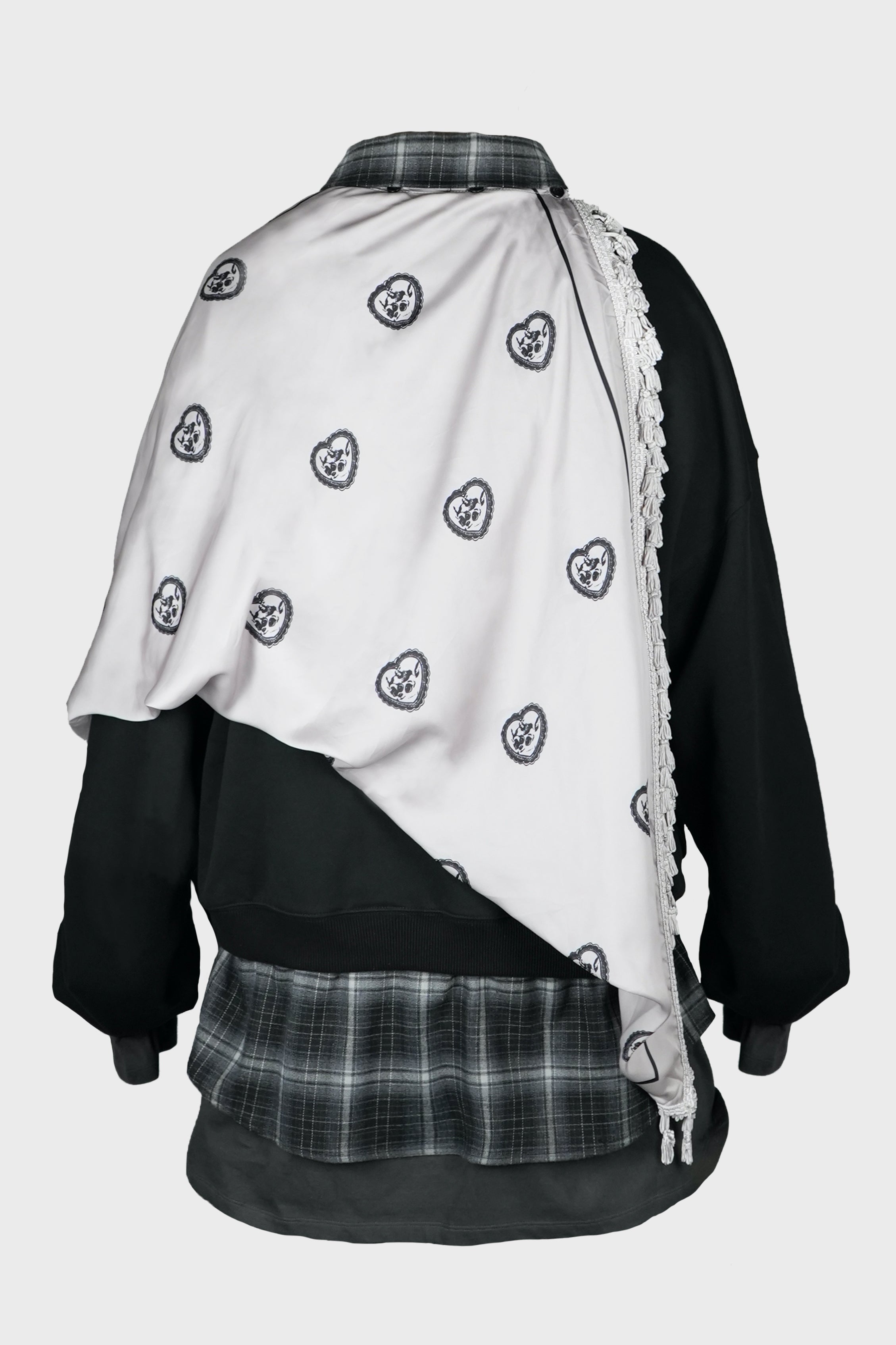 BLACK DETACHABLE SCARF LAYERED SWEATSHIRT