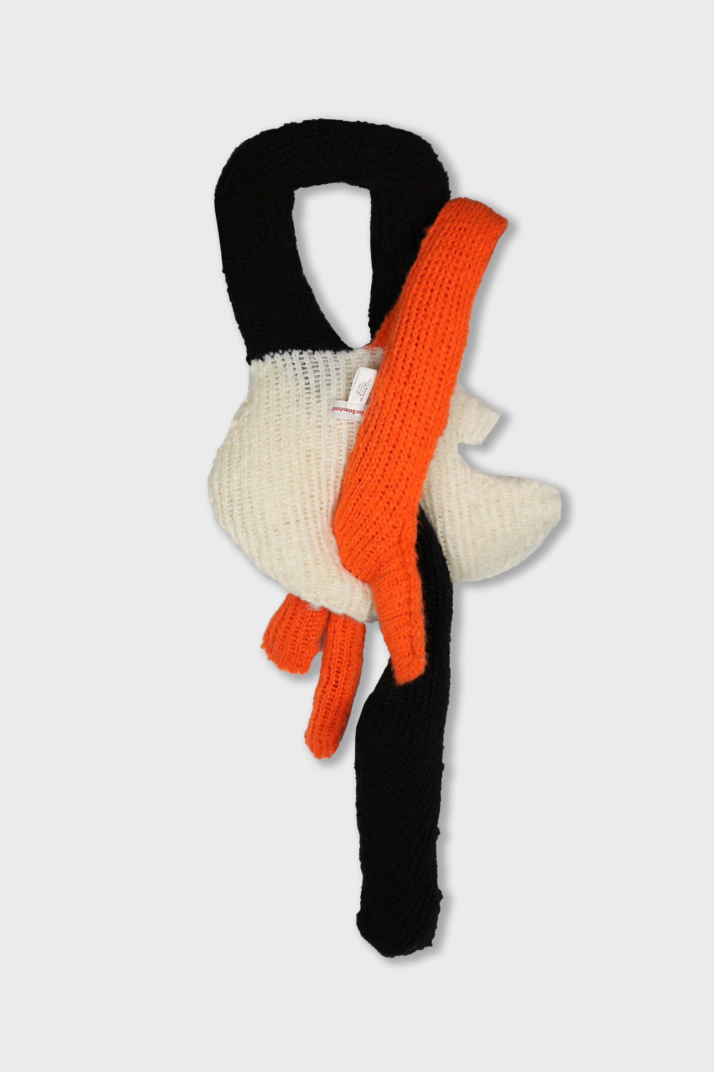 ALIEN KNITTED SCARF MILK