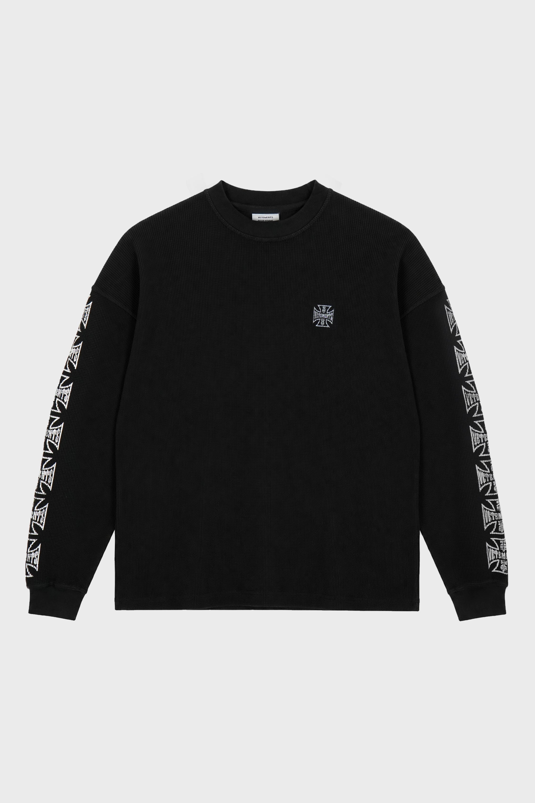 BIKER CROSS LOGO WAFFLE LONGSLEEVE BLACK