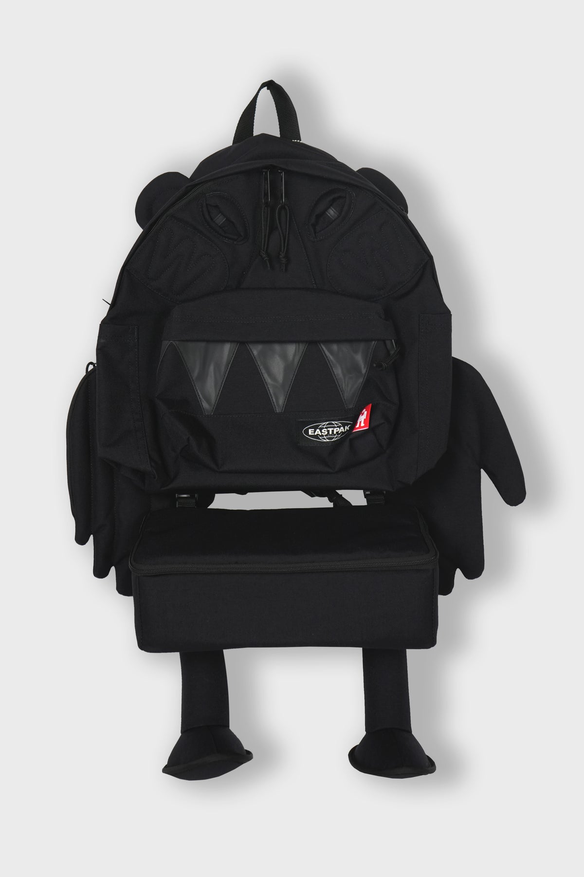 × EAST PAK MONSTER BACKPACK EXTENDED BLACK