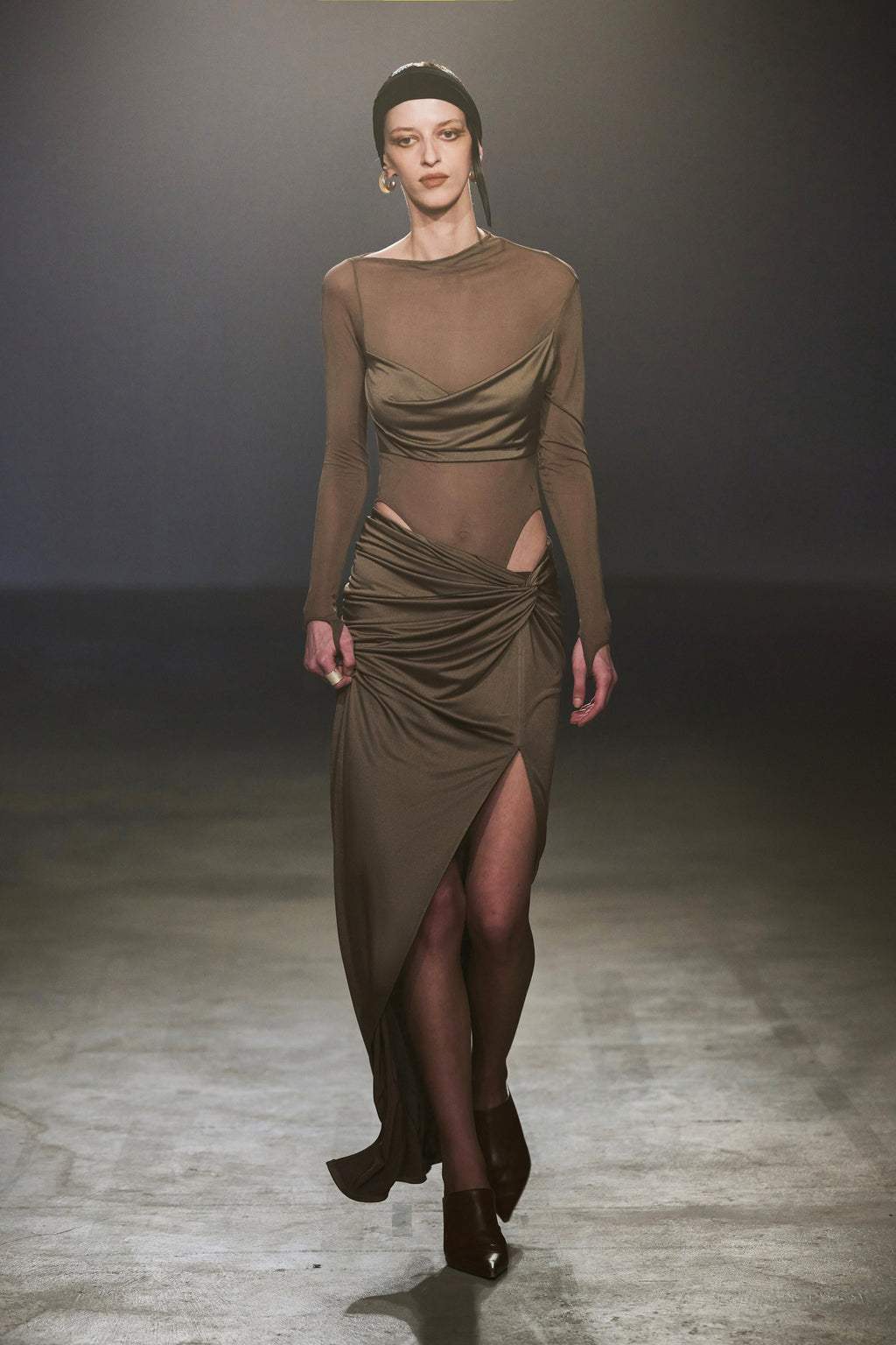 TWISTED DRAPED SKIRT MIST GREY