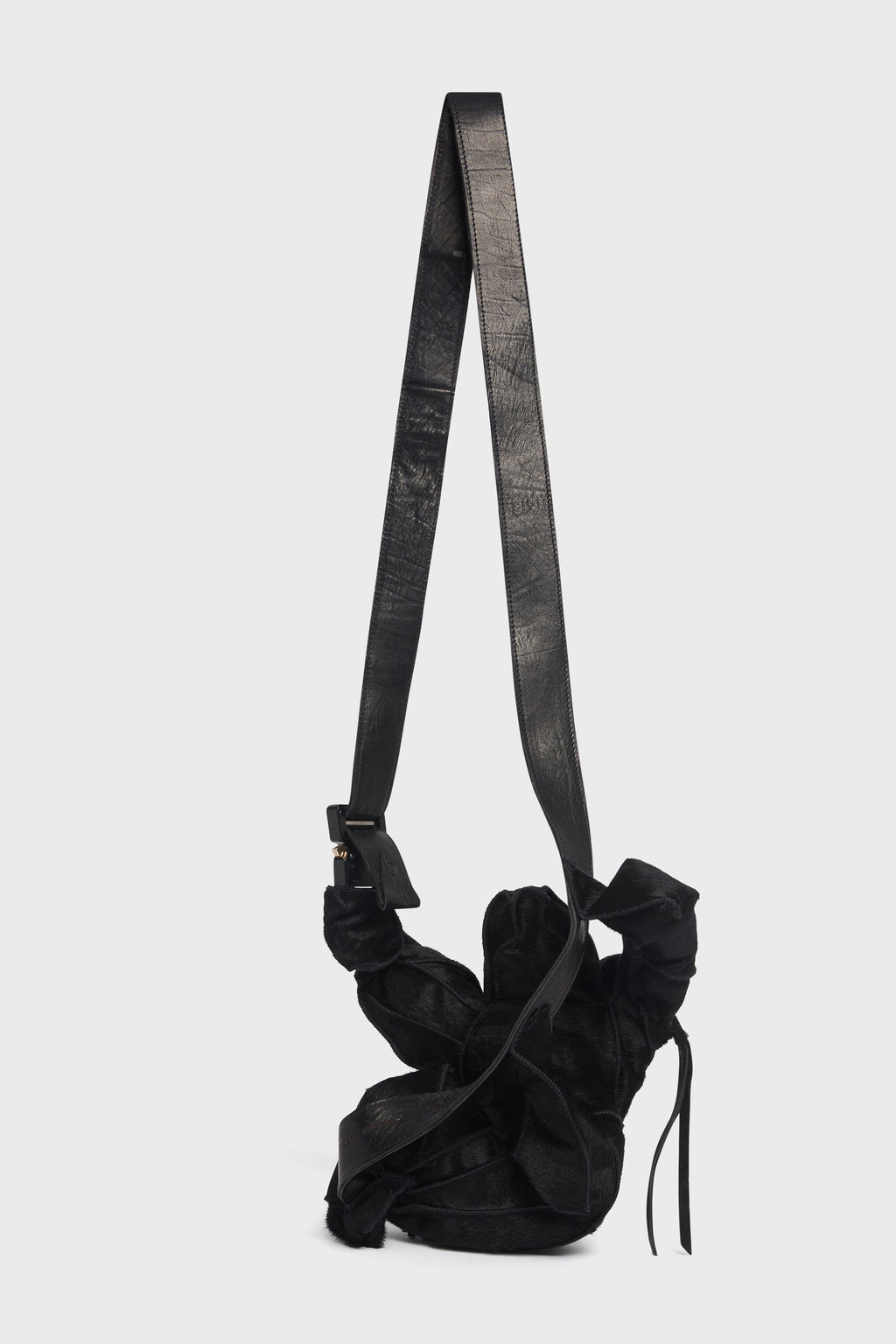 DISTORTION SLOTH BAG