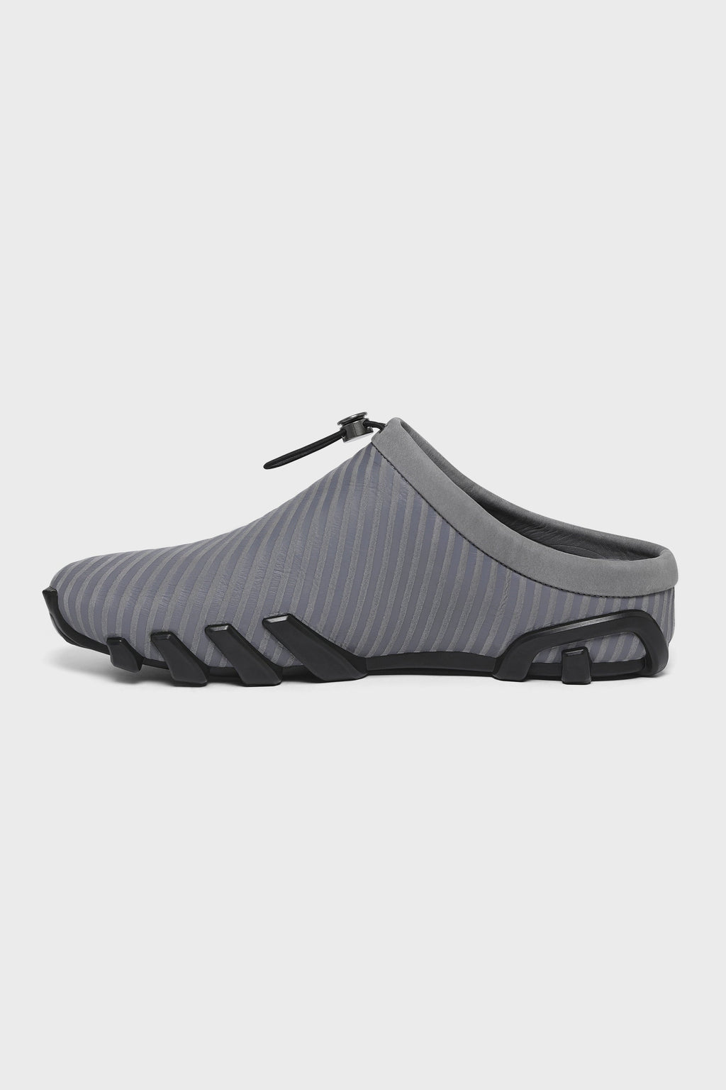 SAIDA SLIP-ON STEEL GREY