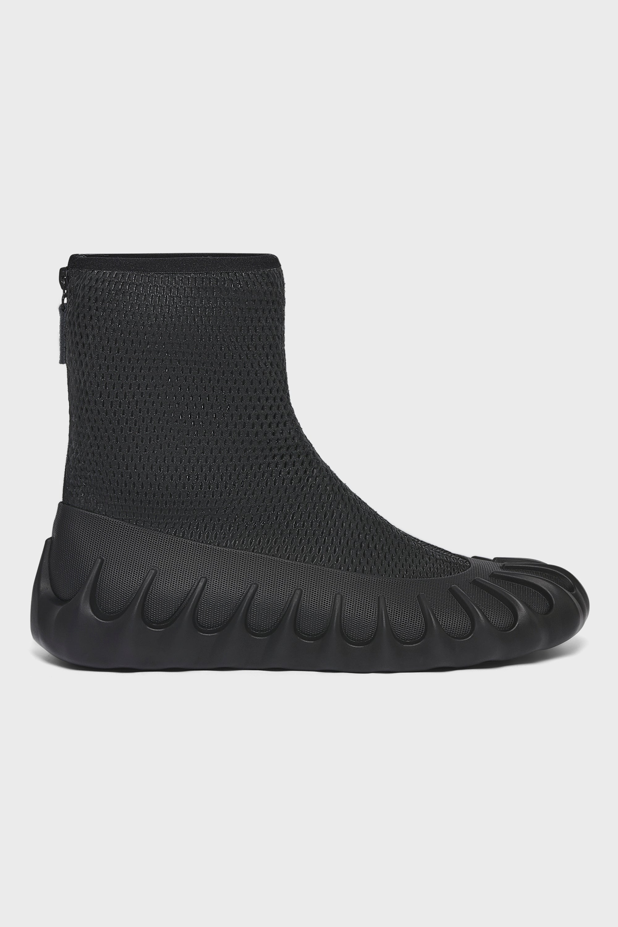 AT.KOLLEKTIVE – LABSTORE WORLD