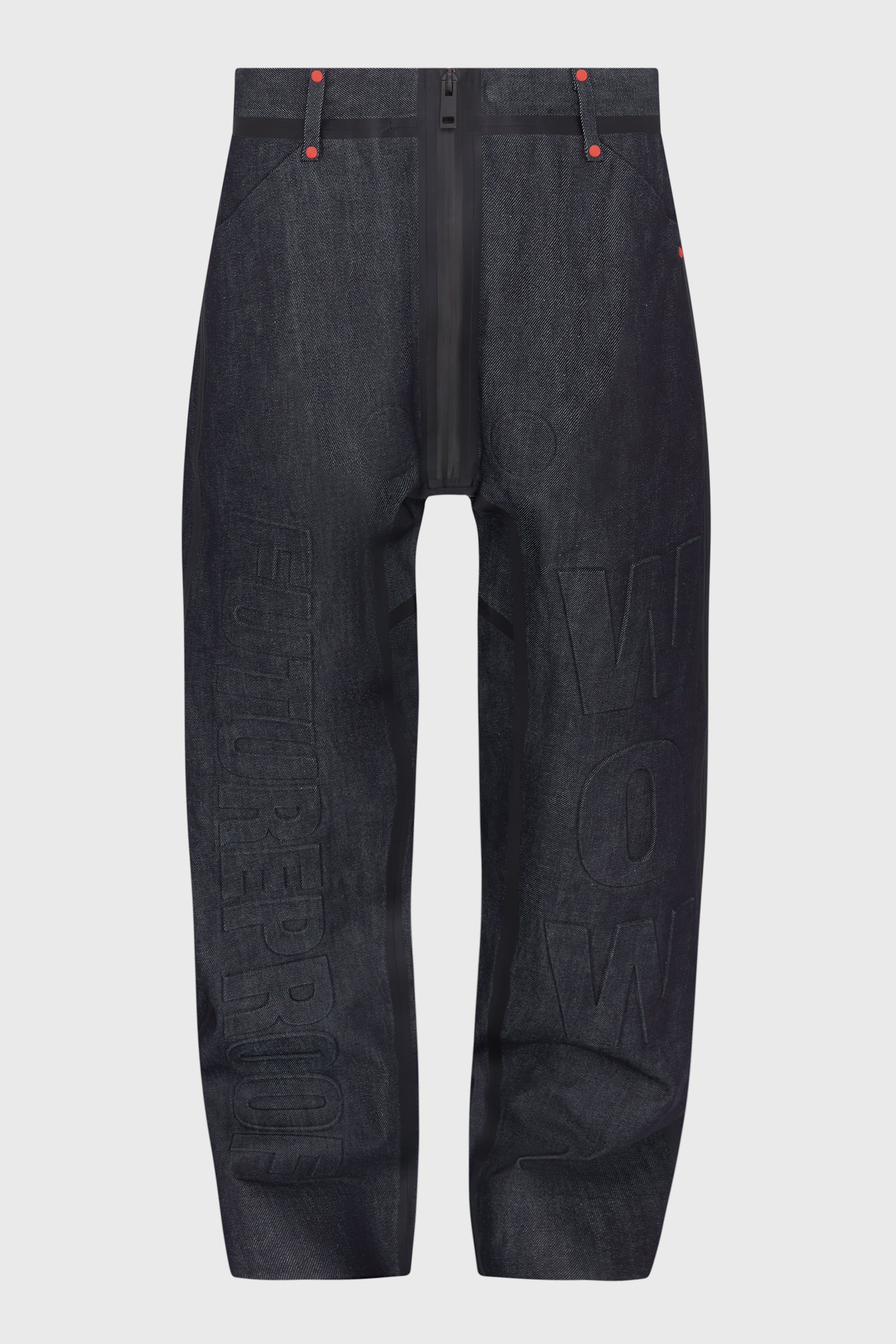 BASIC JEANS WITH BALLS