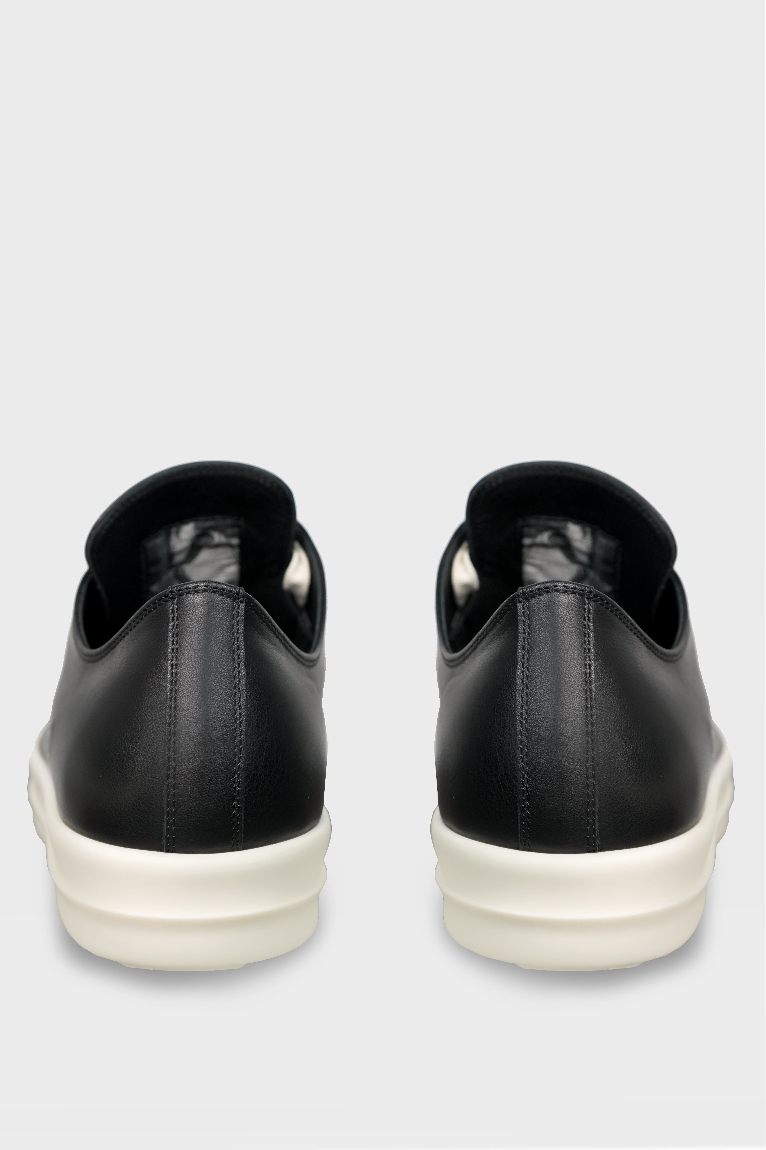 EXTREME LOW SNEAKS BLACK/MILK/MILK