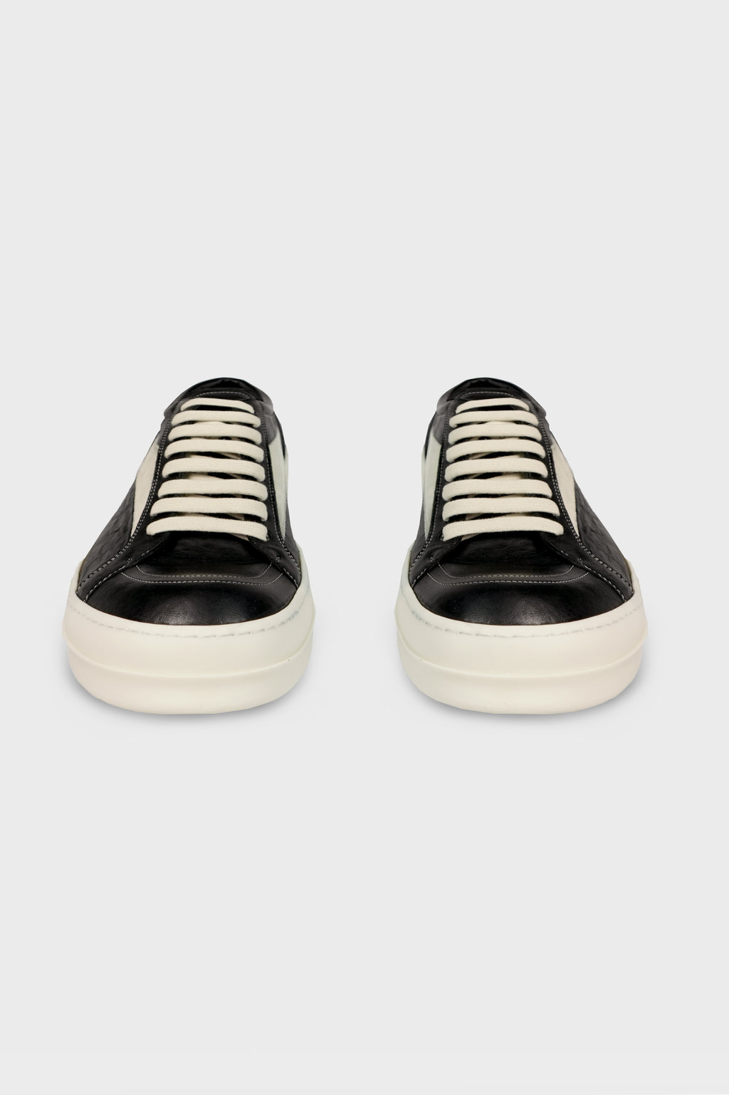 VINTAGE SNEAKS BLACK/MILK/MILK