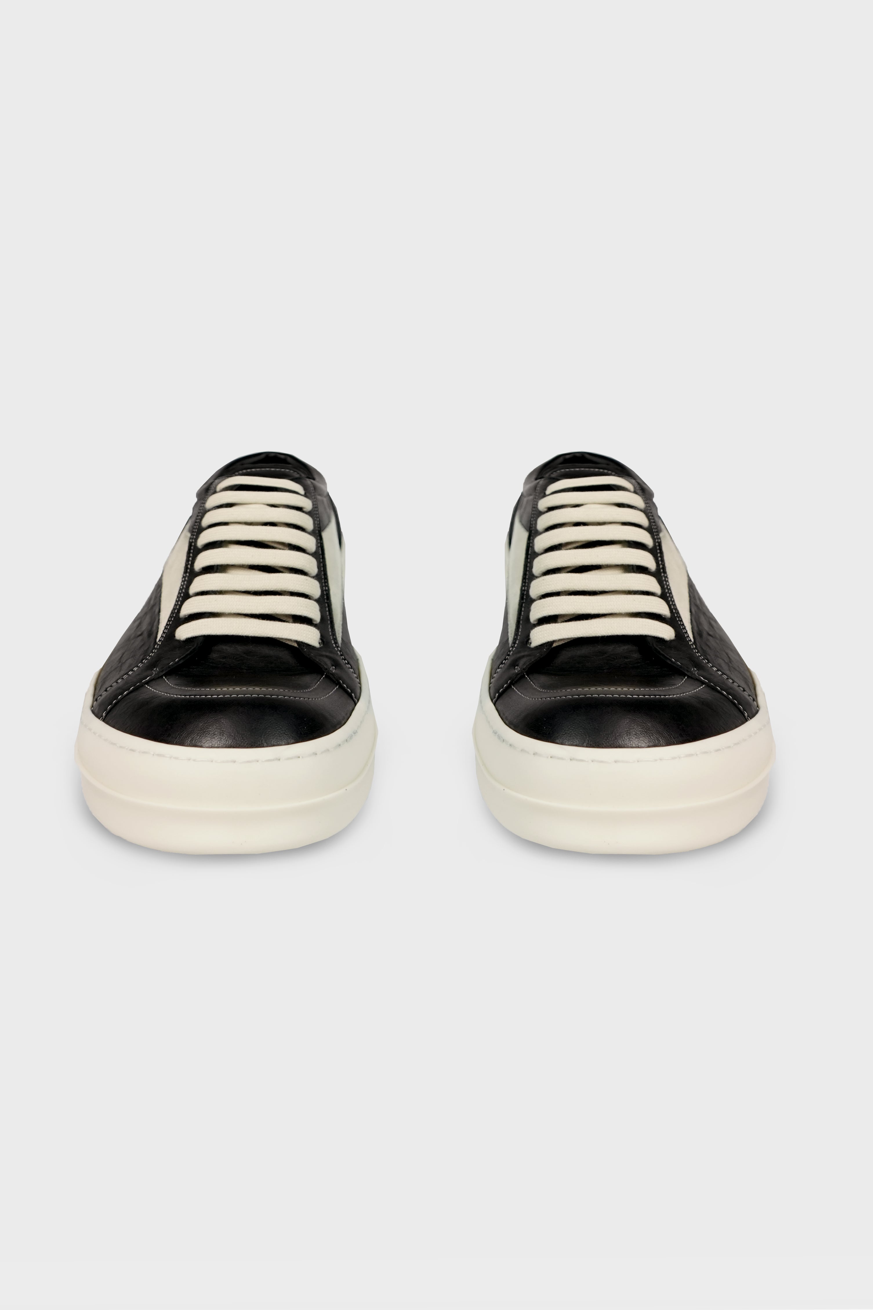 VINTAGE SNEAKS BLACK/MILK/MILK