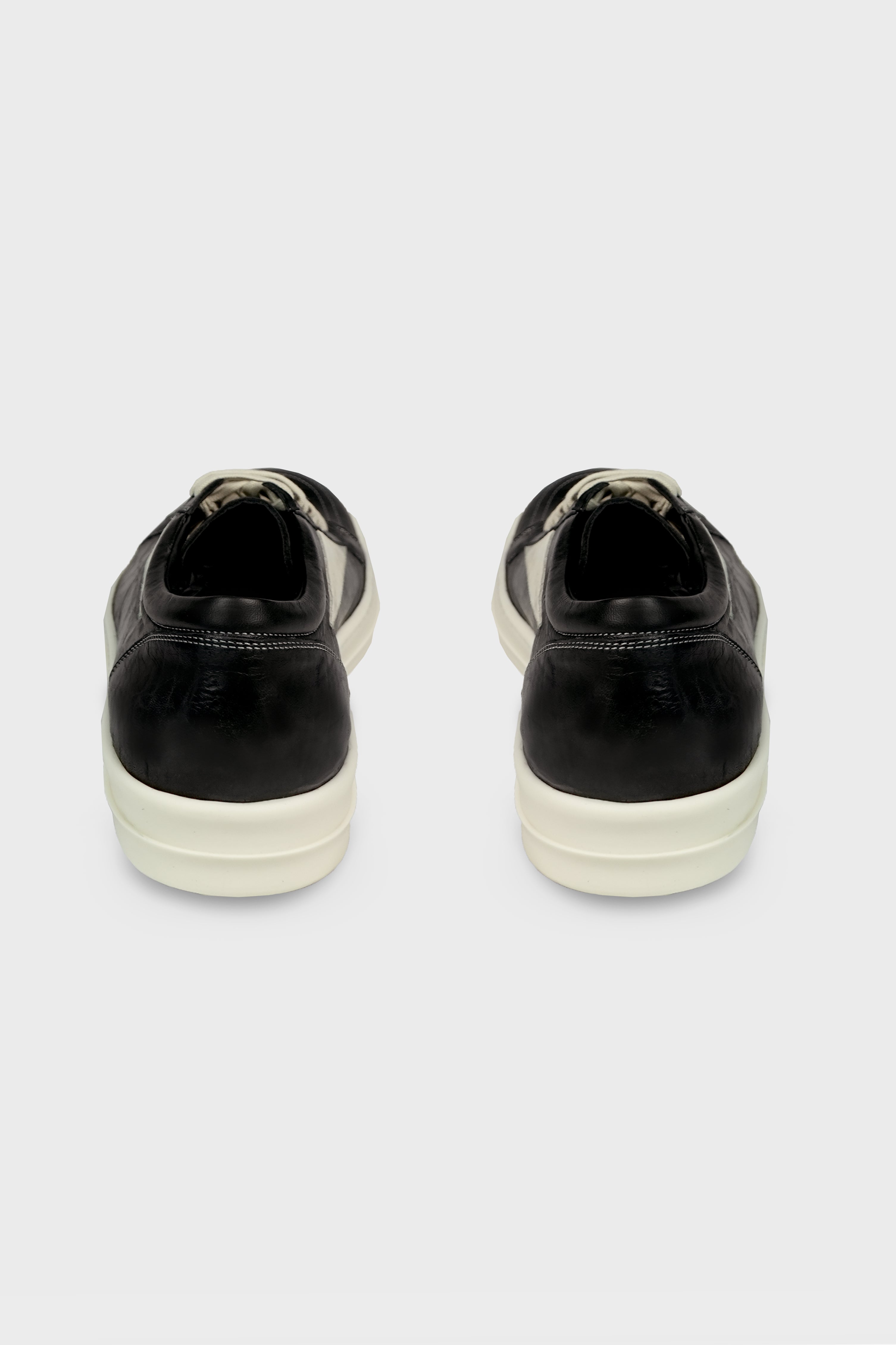 VINTAGE SNEAKS BLACK/MILK/MILK
