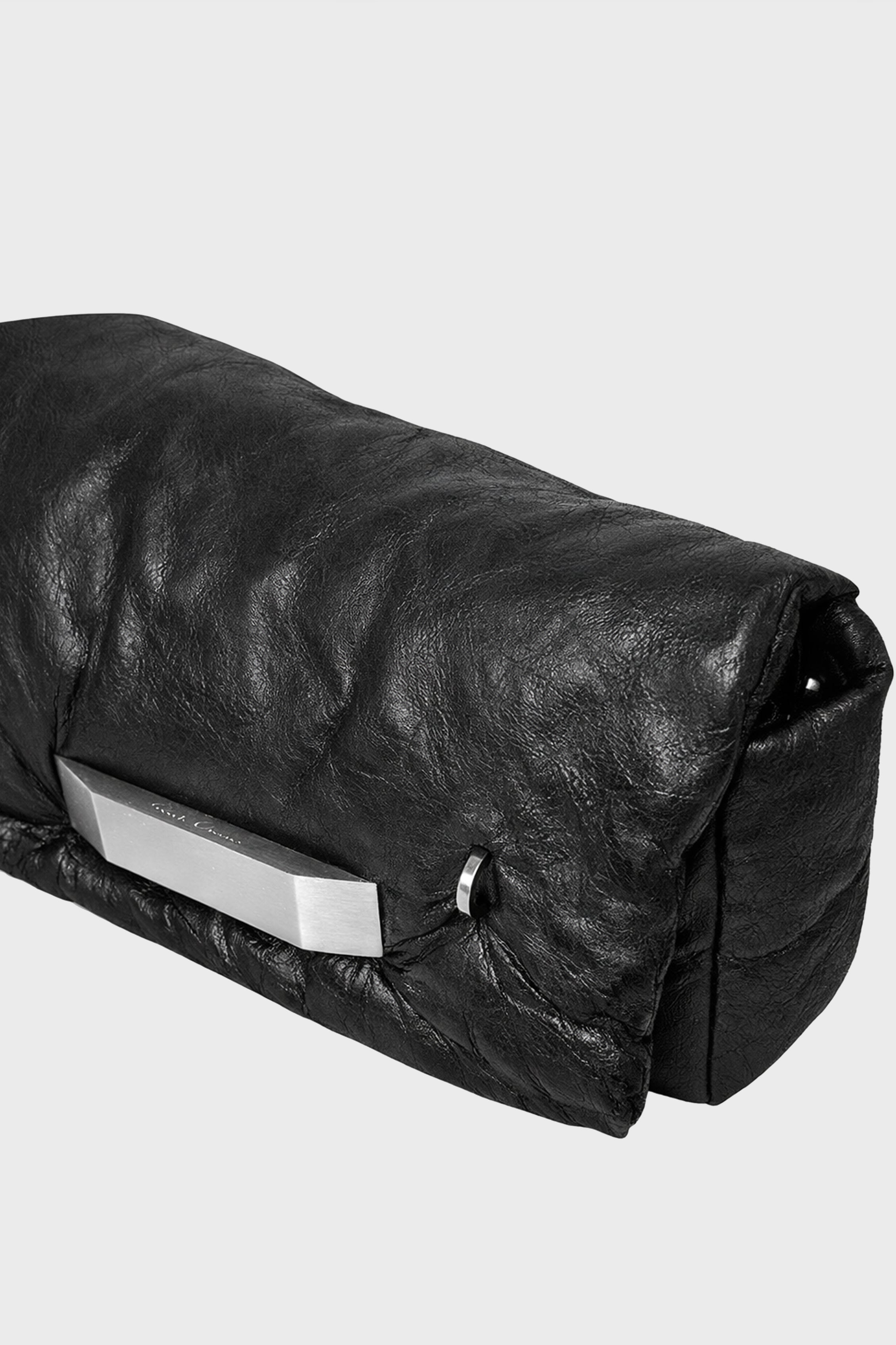 BIG PILLOW GRIFFIN LBEPA BLACK