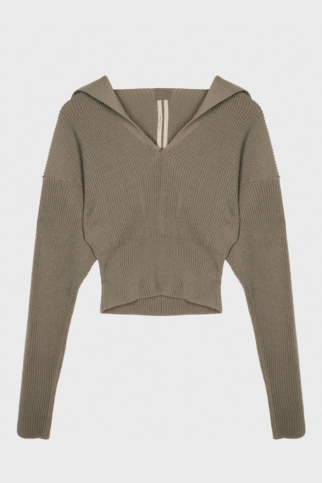 DRACU CROPPED V DUST