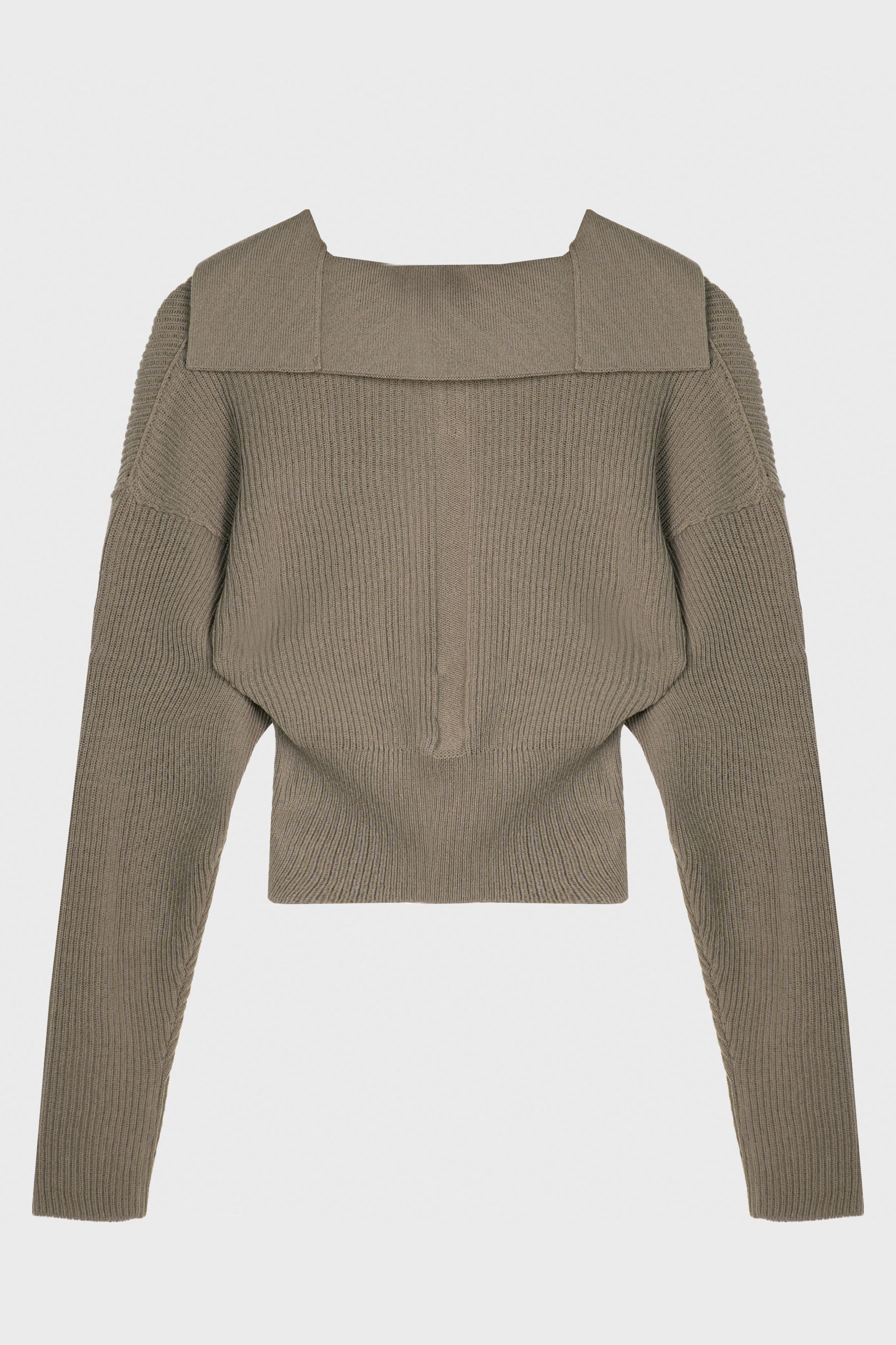 DRACU CROPPED V DUST