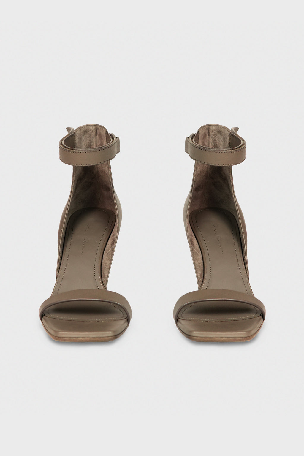 CANTILEVER 8 MINIMAL SANDAL DUST