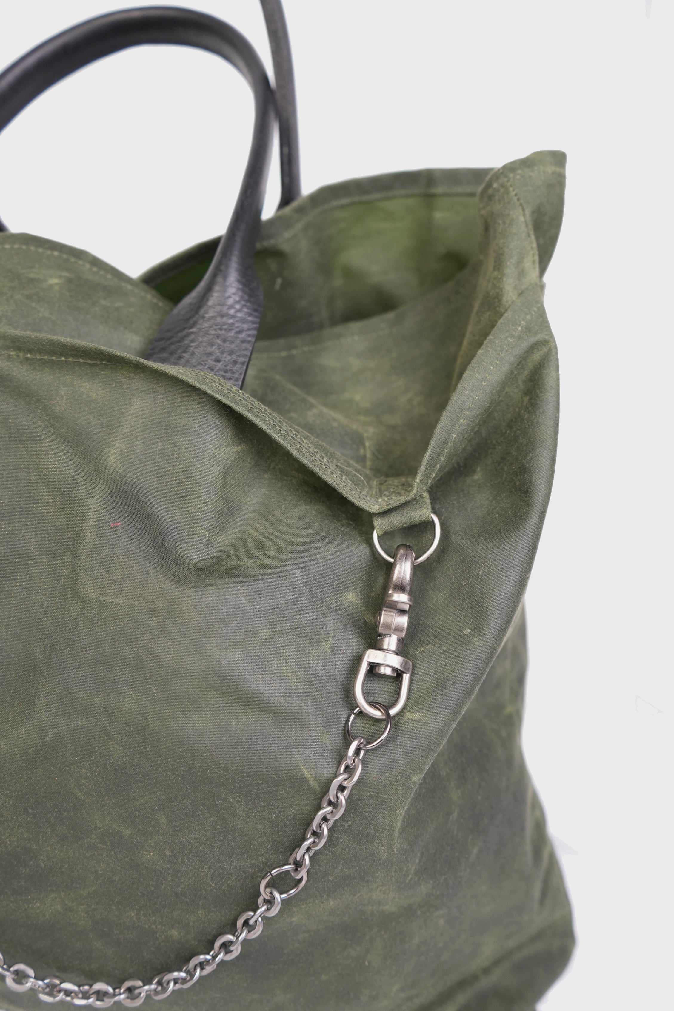 U BROKE ME WAXED CANVAS TOTE BAG GREEN