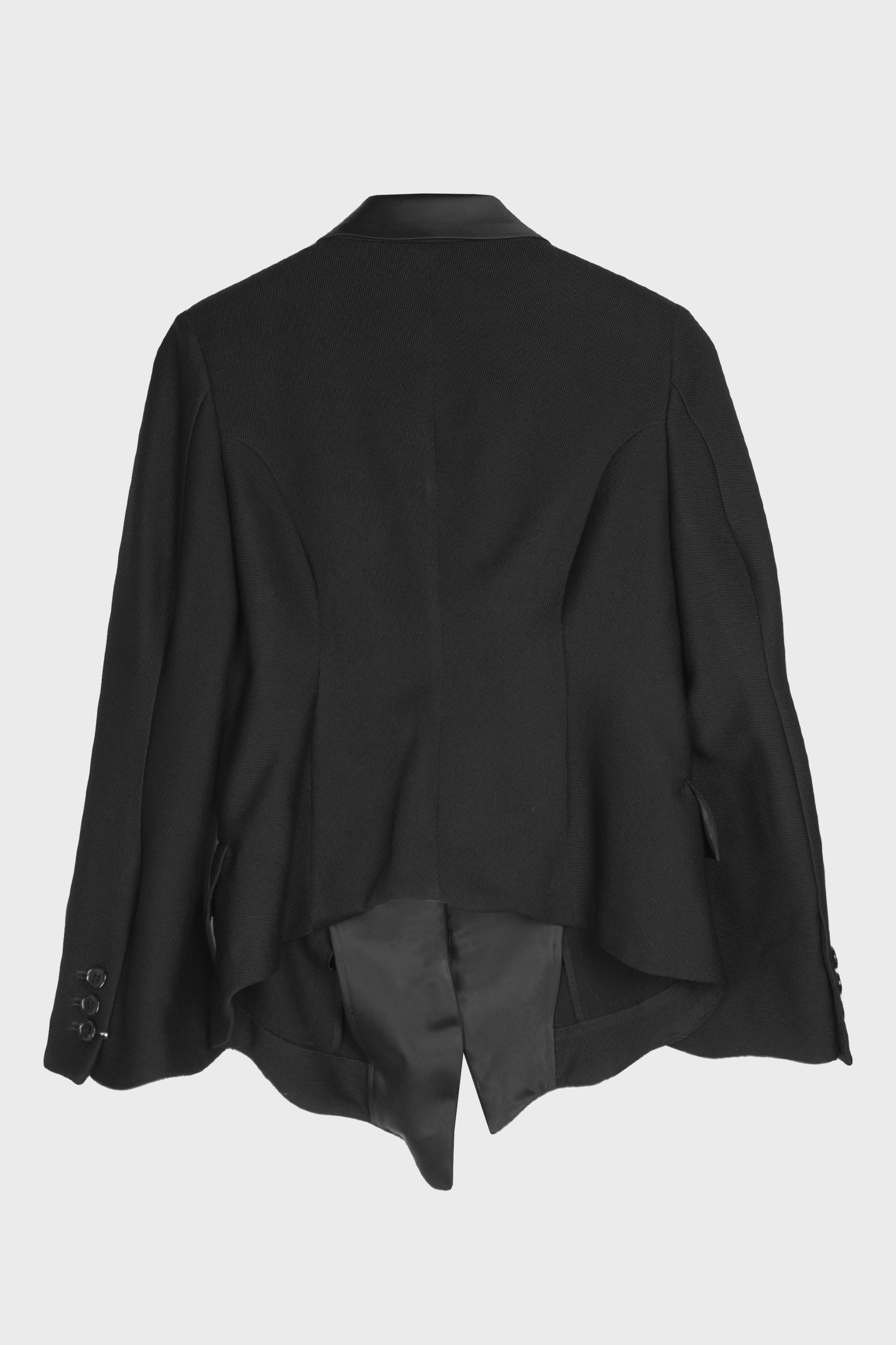 UNDERCOVER – LABSTORE WORLD