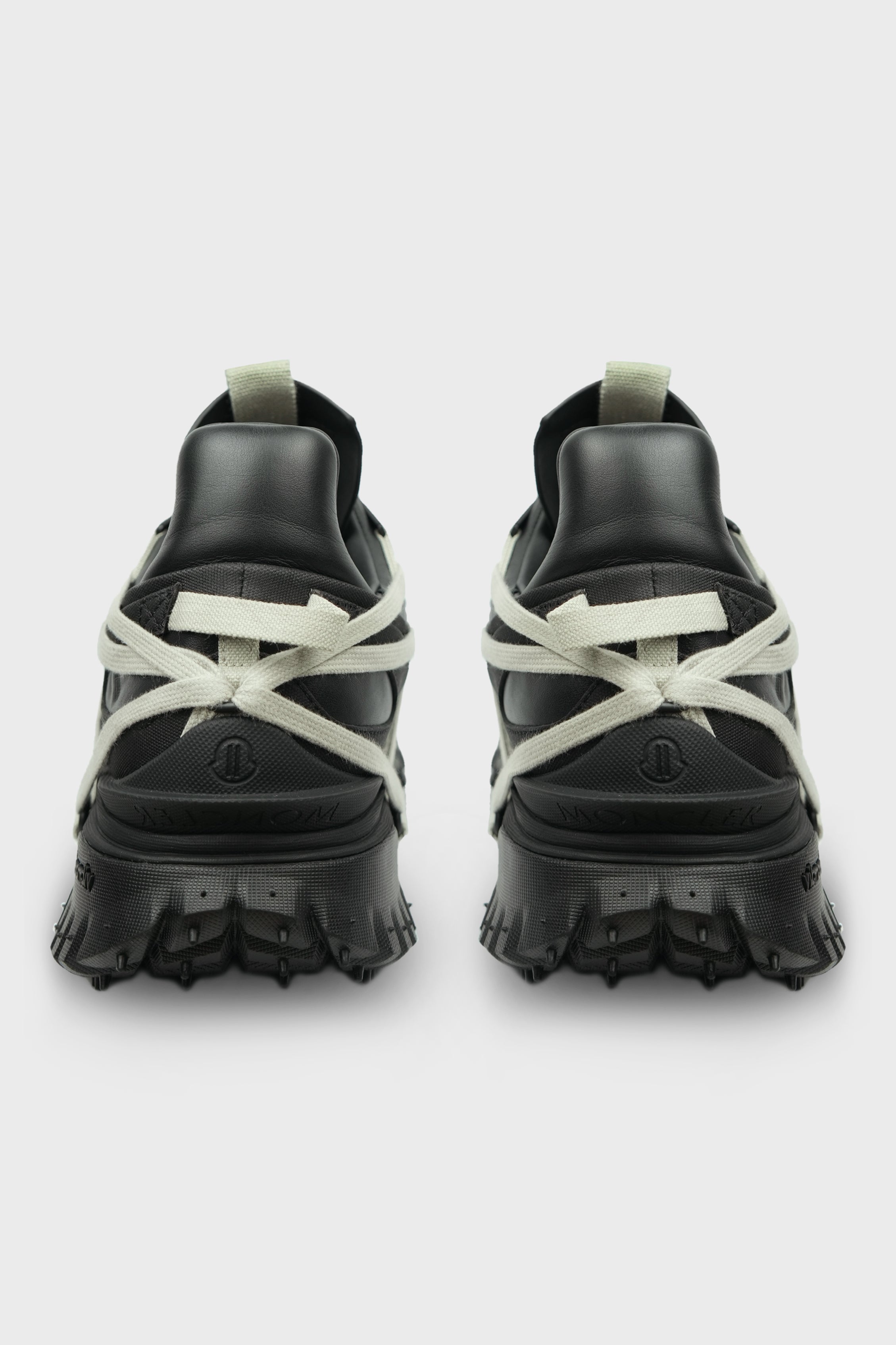 TRAILGRIP MEGALACE BLACK