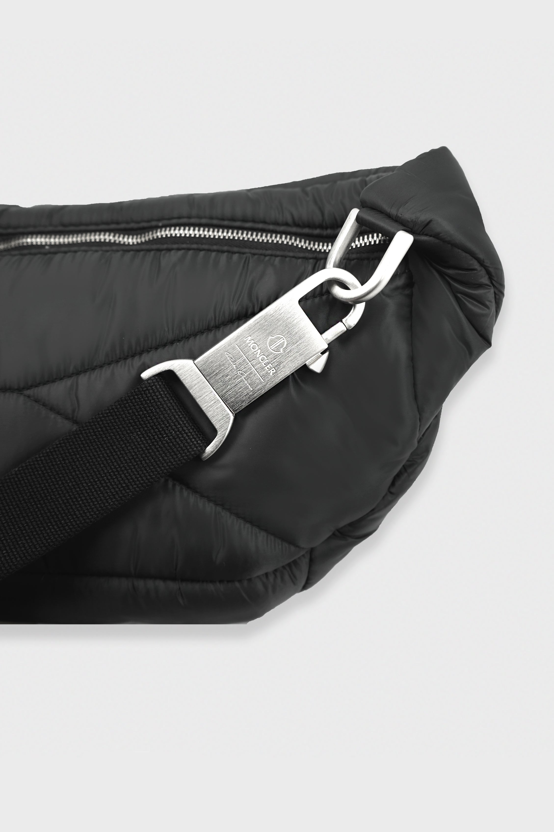 BUMBAG BLACK