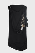 HOODED SLEEVELESS BLACK
