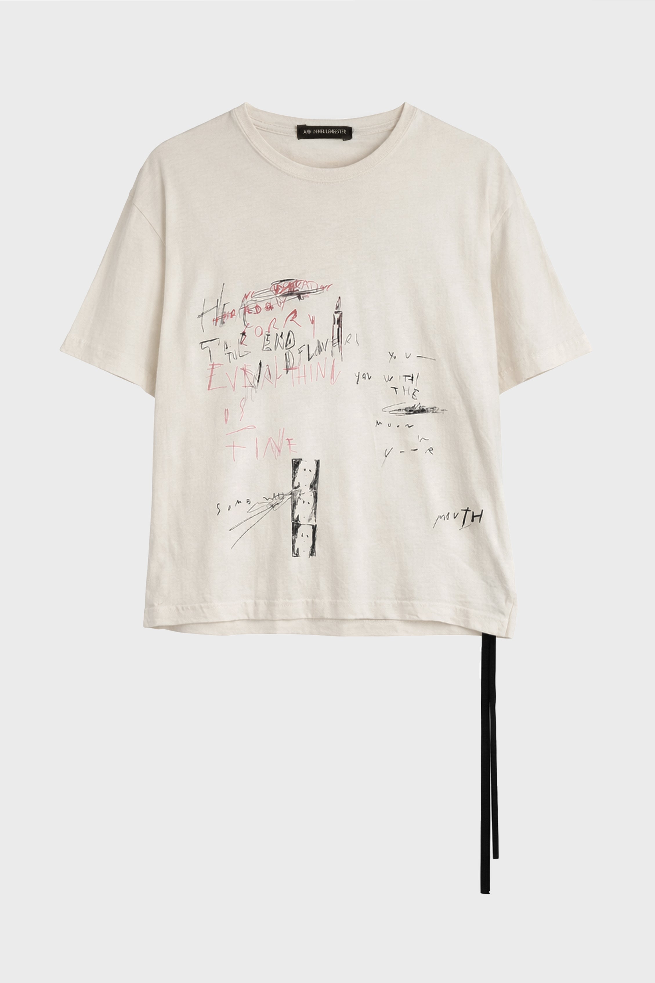 LU RELAX FIT BOXY T-SHIRT WITH "EVERYTHING IS FINE SKETCH" PRINT IVORY