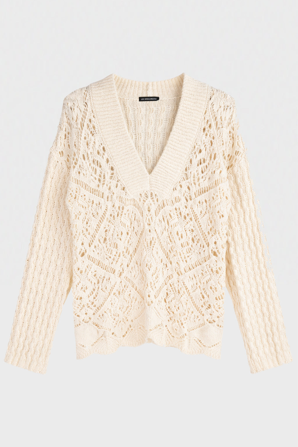 RUNAR DEEP V-NECK COMFORT SWEATER NATURAL WHITE