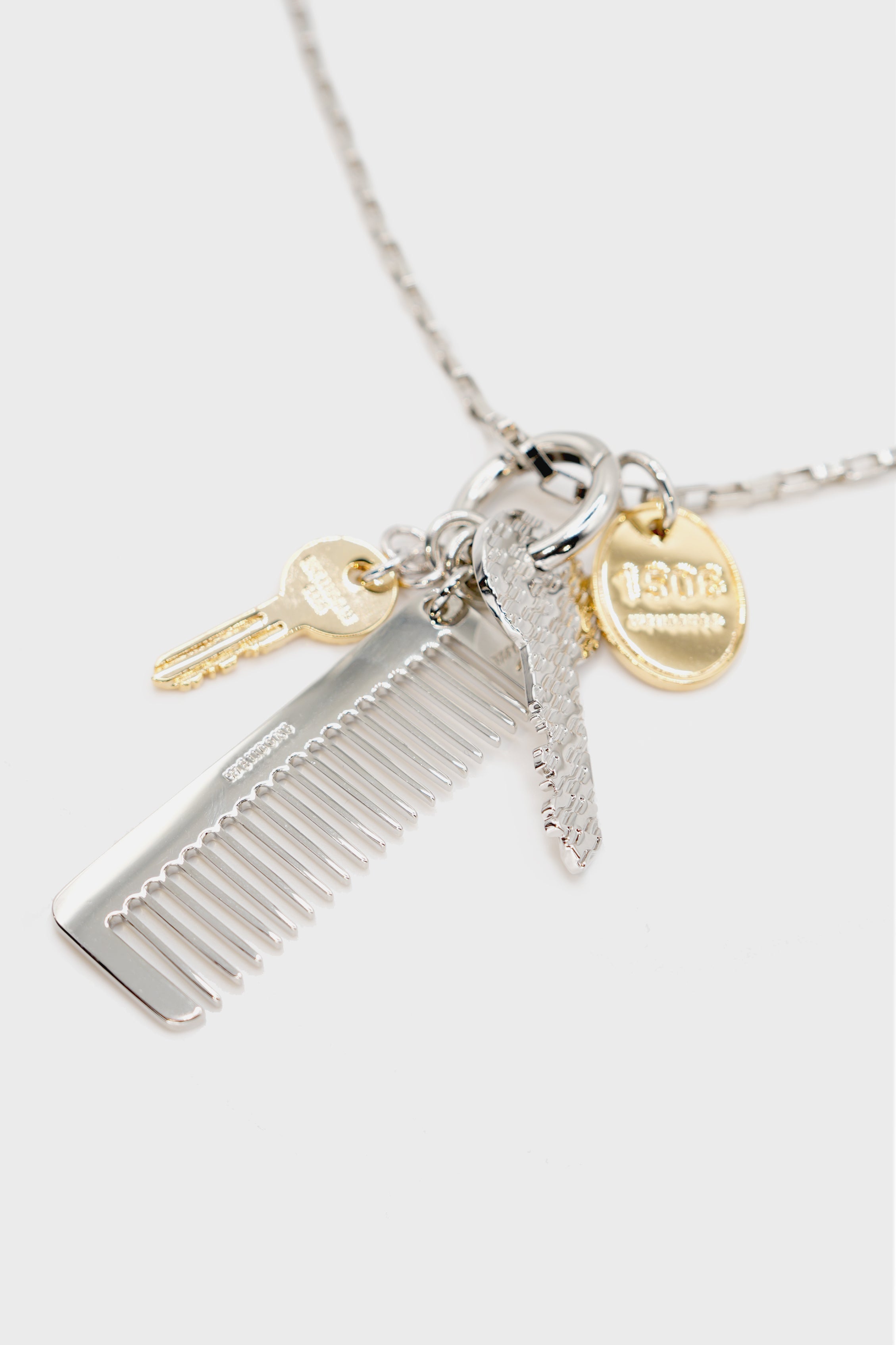 MULTI KEY CHARM NECKLACE SILVER