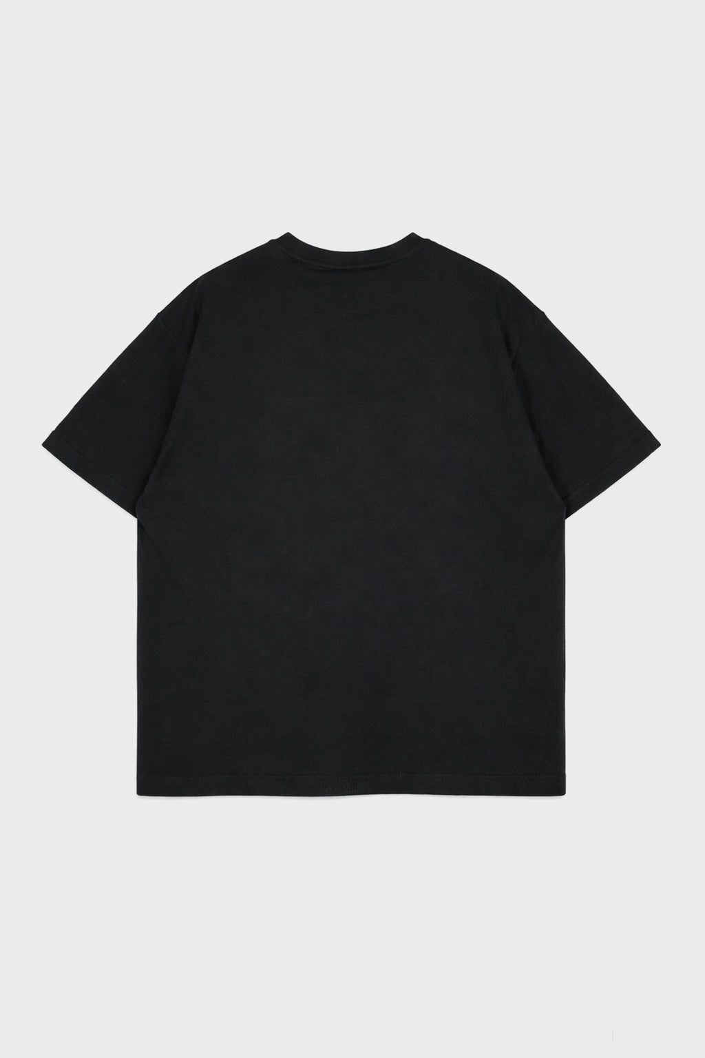 NECKLACE PRINT T-SHIRT BLACK