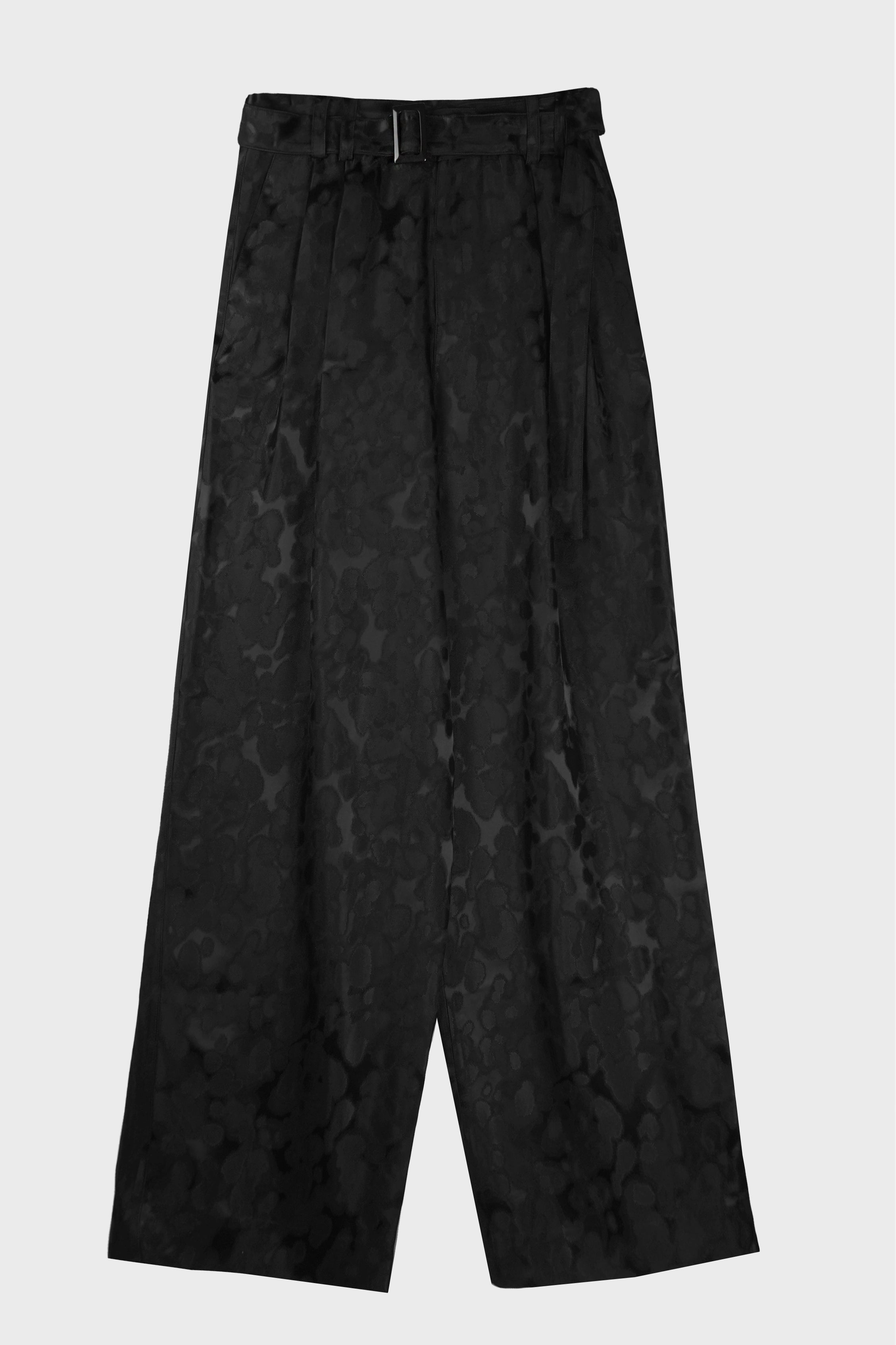 LARGE TROUSERS WITH PLEATS