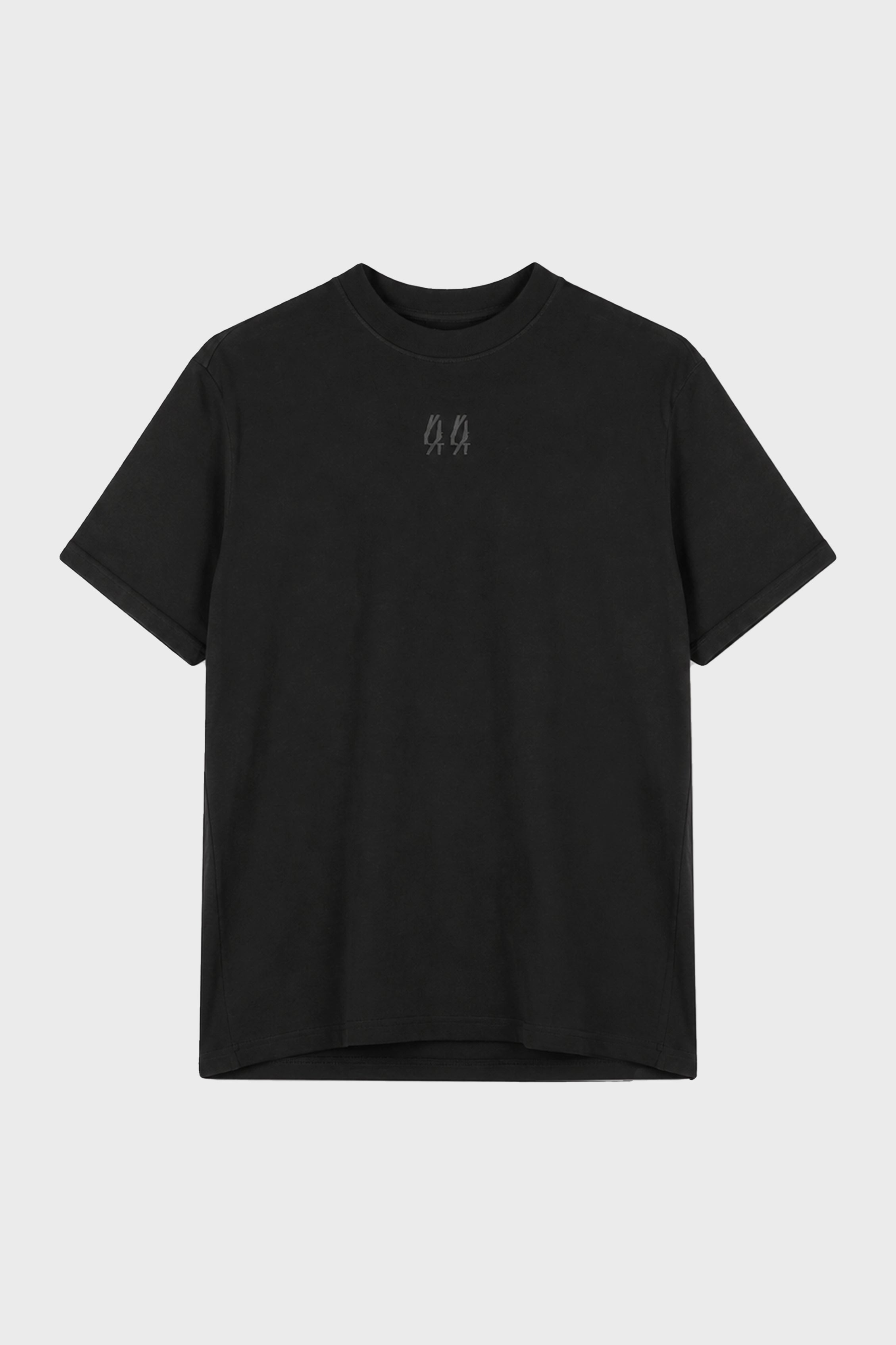 TEE BLACK + 44 SOLID RED HARDWARE