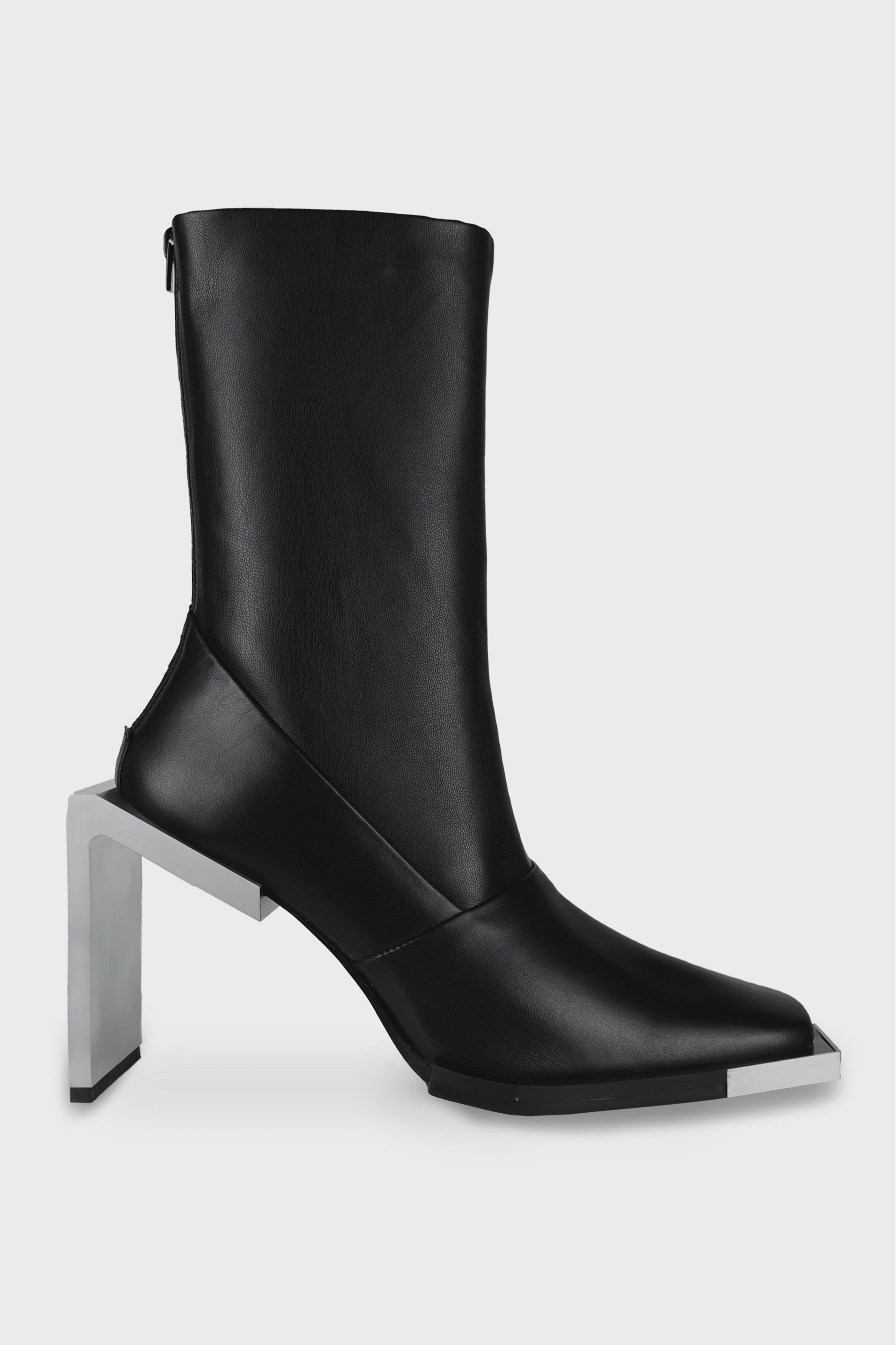 ANKLE-HIGH BOOTS BLACK