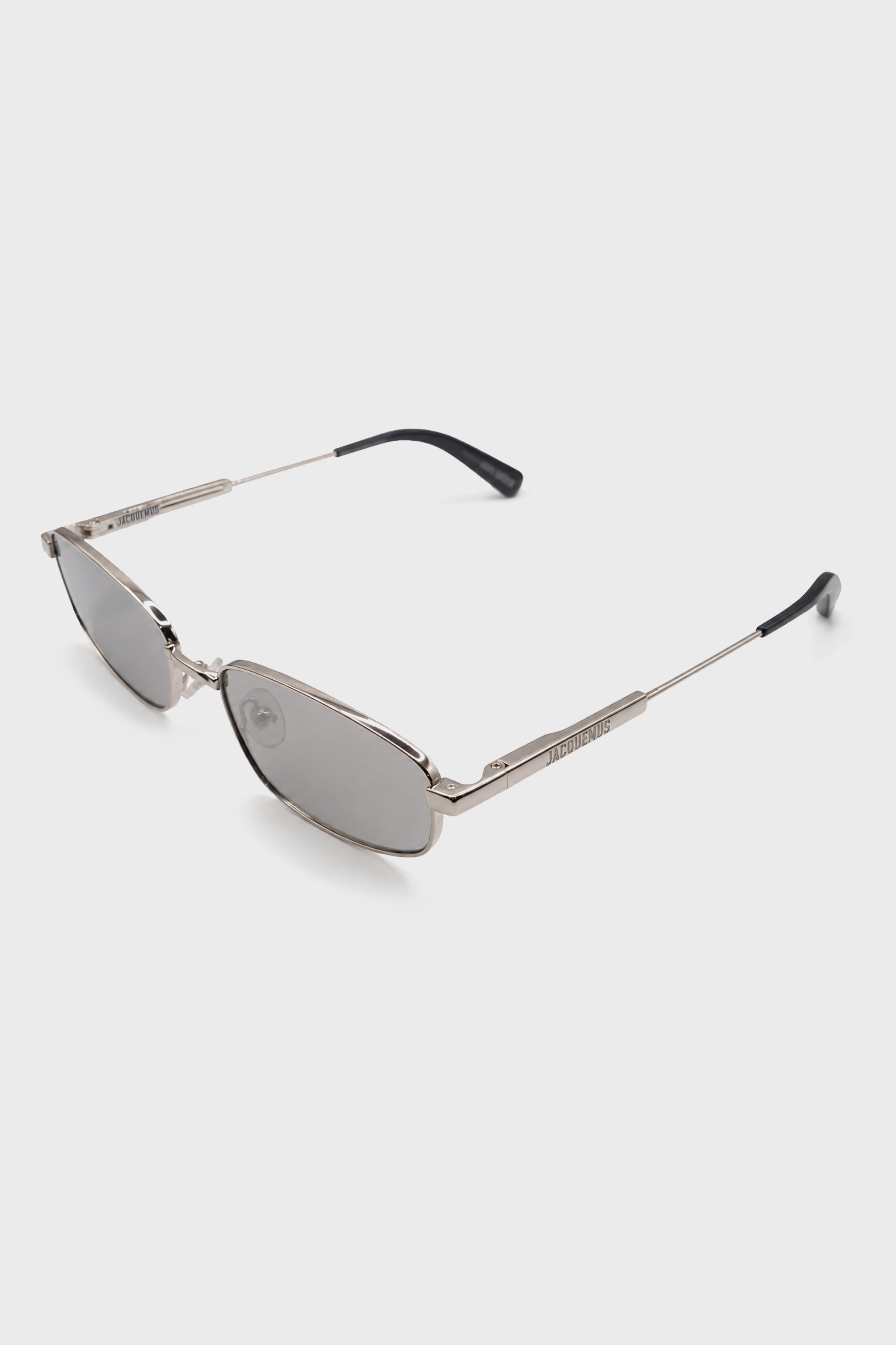 × JACQUEMUS SERA SUNGLASSES SILVER