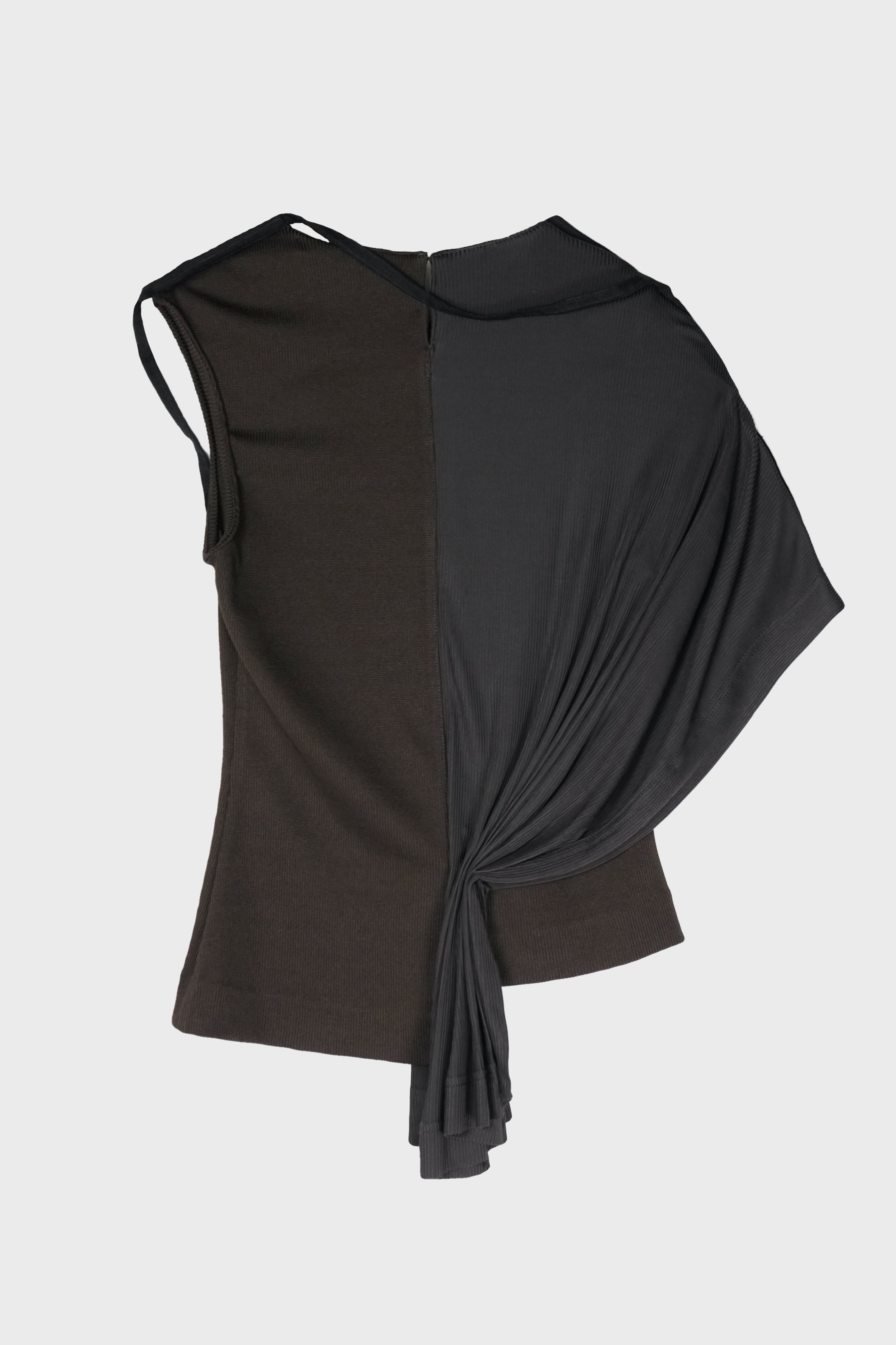 OUTLINE COLLISION TOP