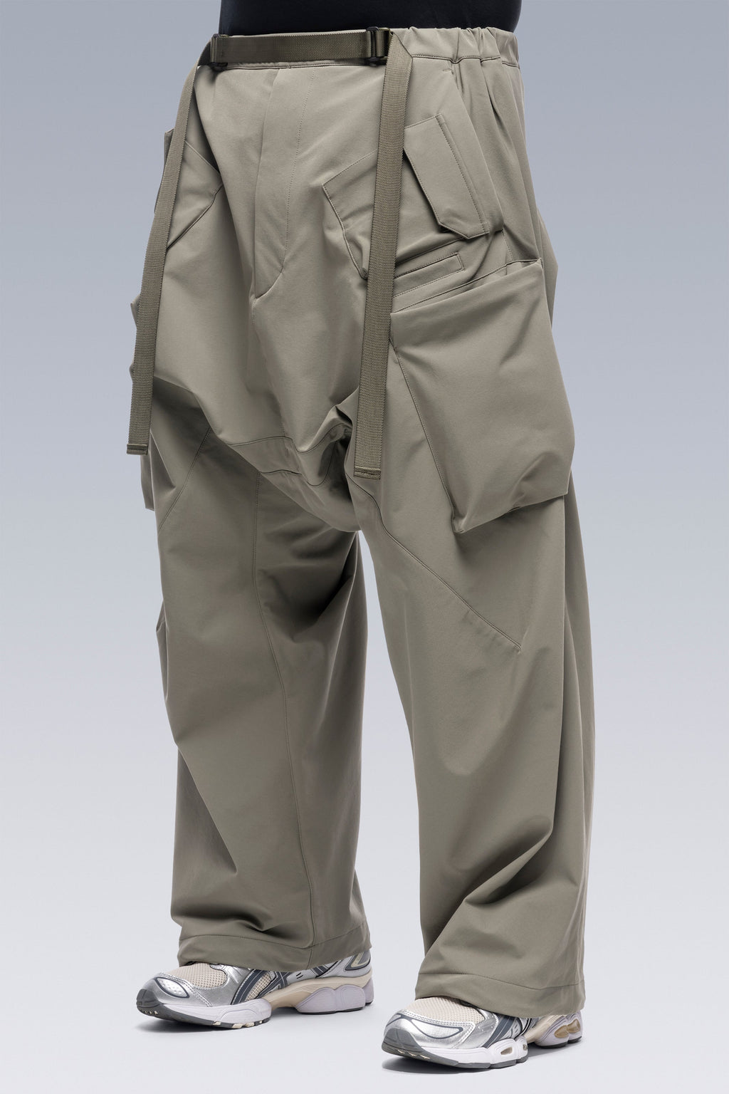 P30AL-DS schoeller® Dryskin™ Articulated Pant - Alpha Green