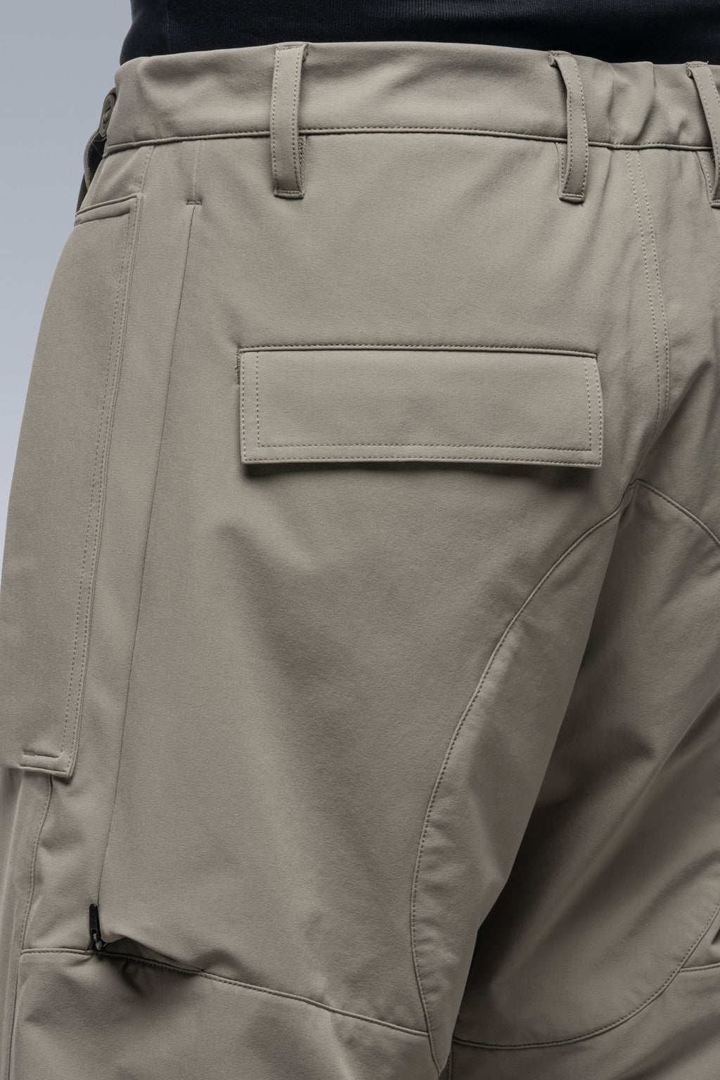 P46-DS schoeller® Dryskin™ Vent Pant - Alpha Green