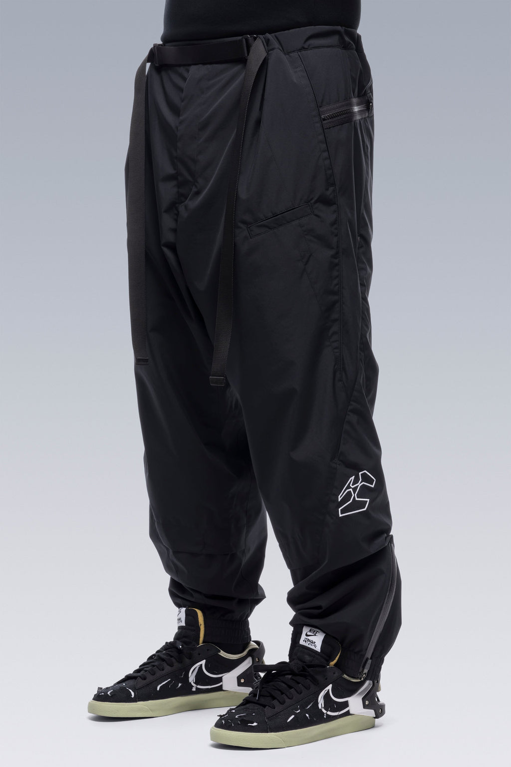 P53-WS 2L Gore-Tex® Windstopper® Insulated Vent Pants - Black