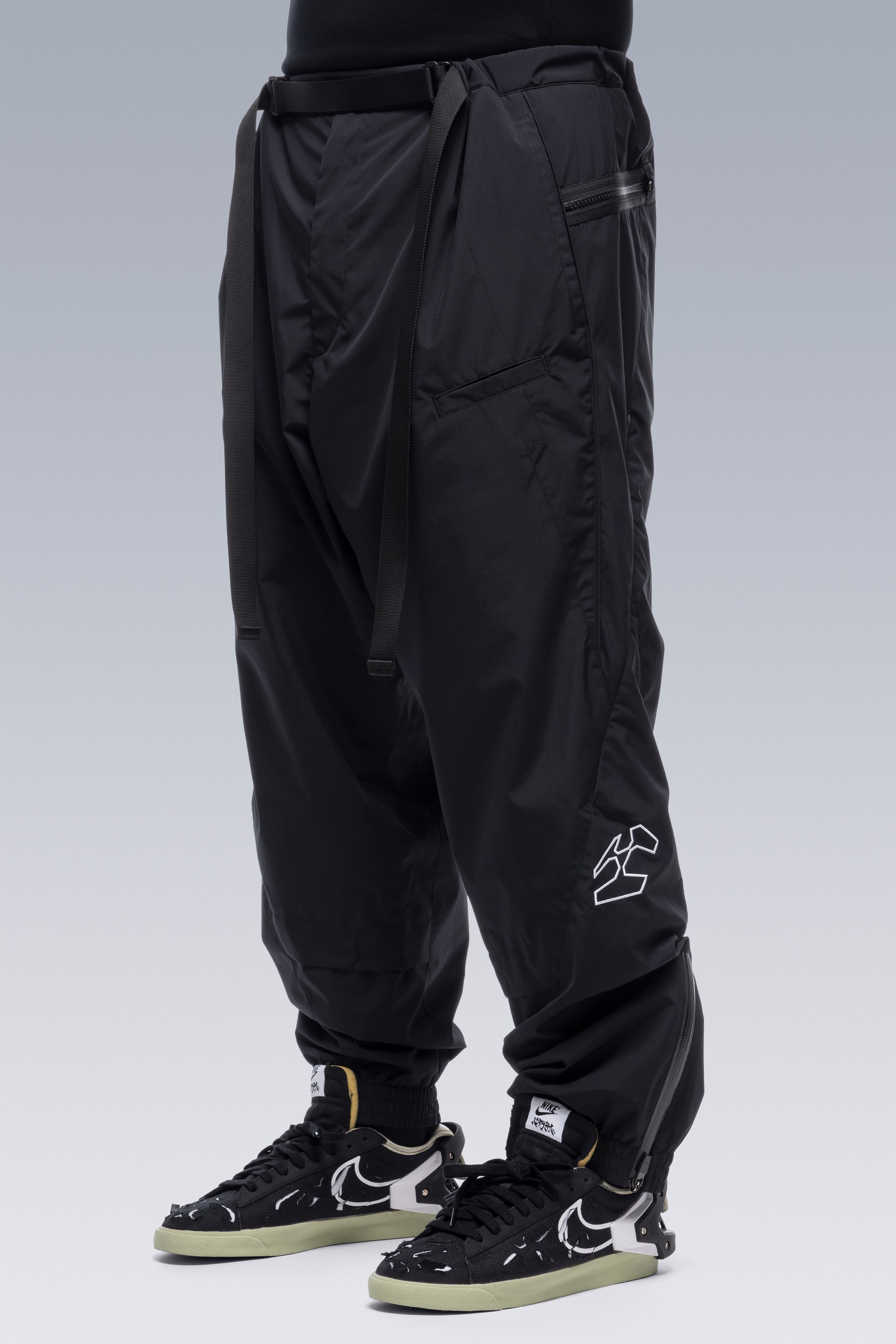 P53-WS 2L Gore-Tex® Windstopper® Insulated Vent Pants - Black