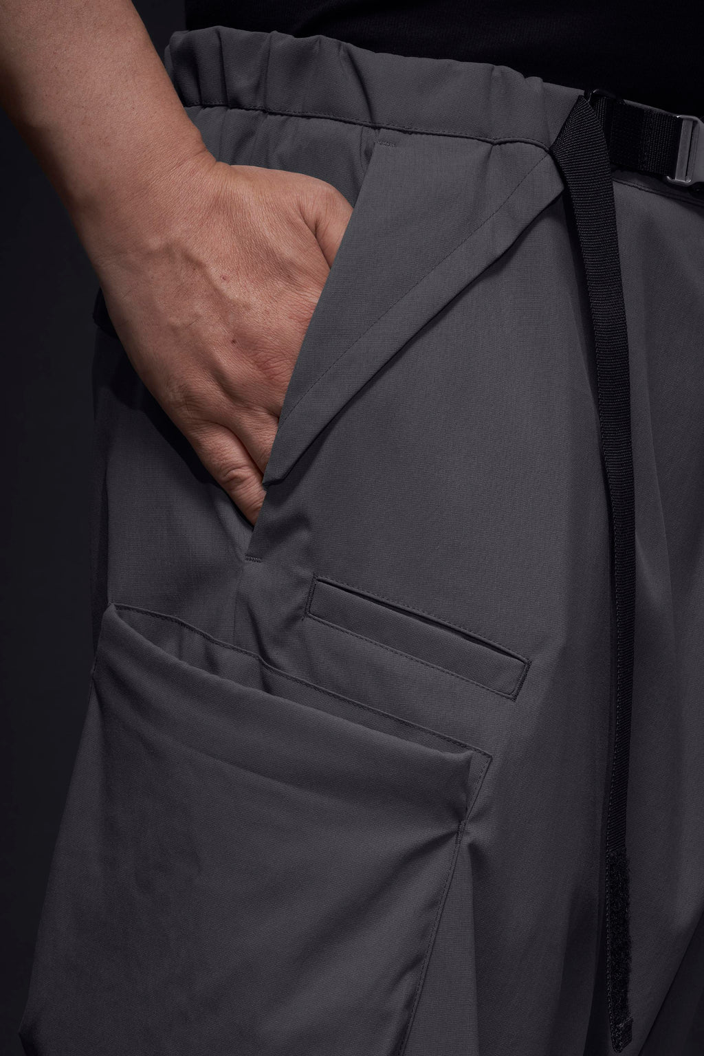 P55-M Nylon Stretch Cargo Trouser - Blaugrau